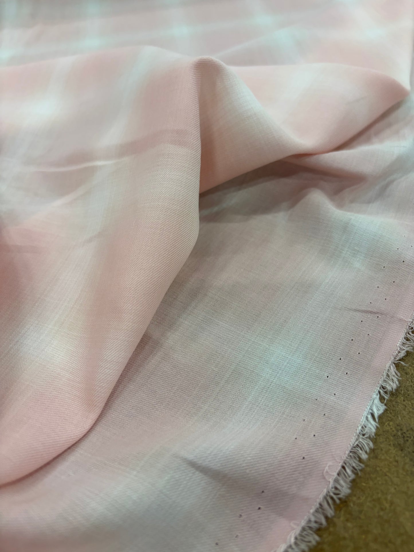 XENA 022 cotton colourwoven shirting check