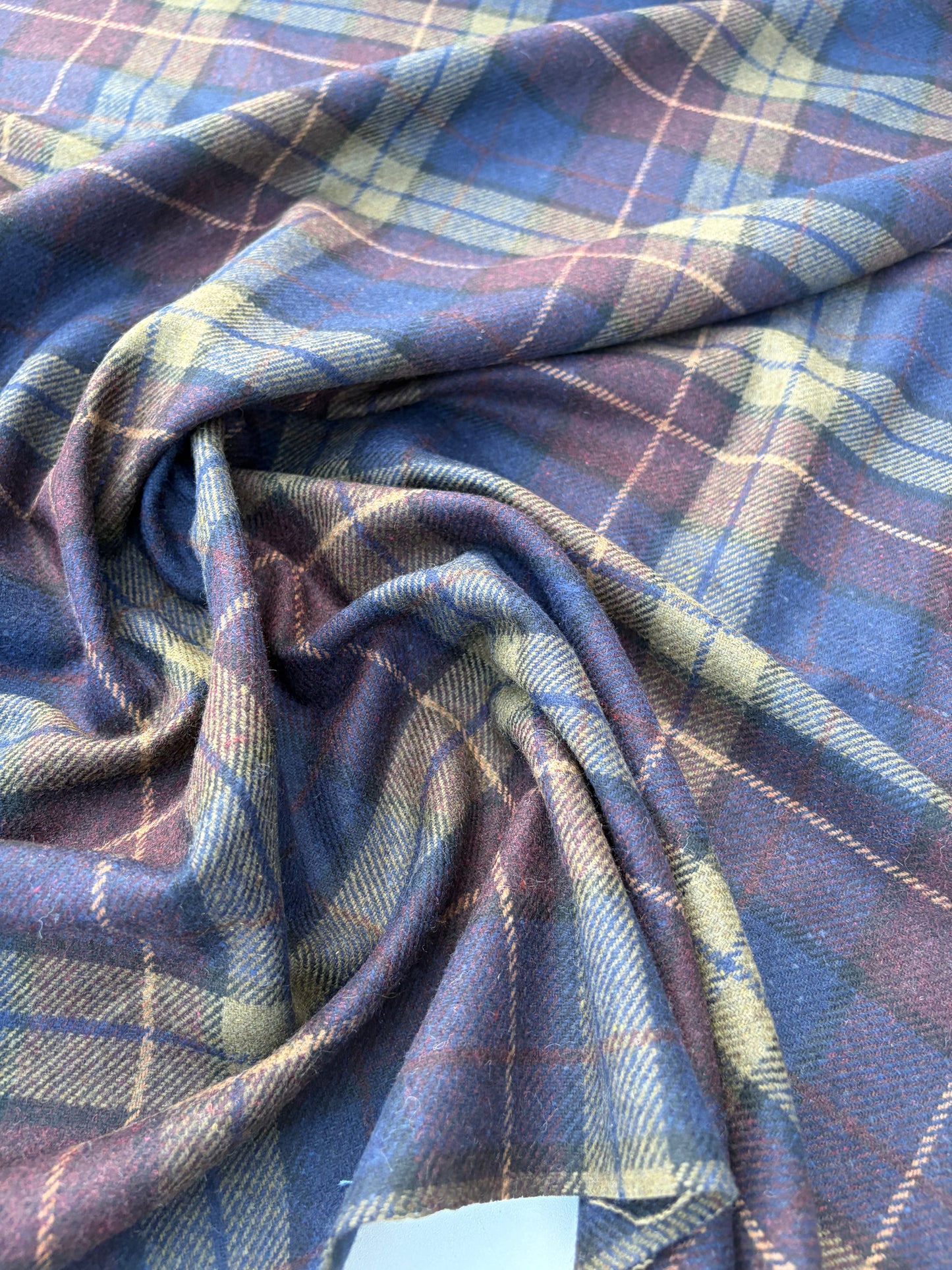 LAUREN 026 khaky/navy checkered wool flannel