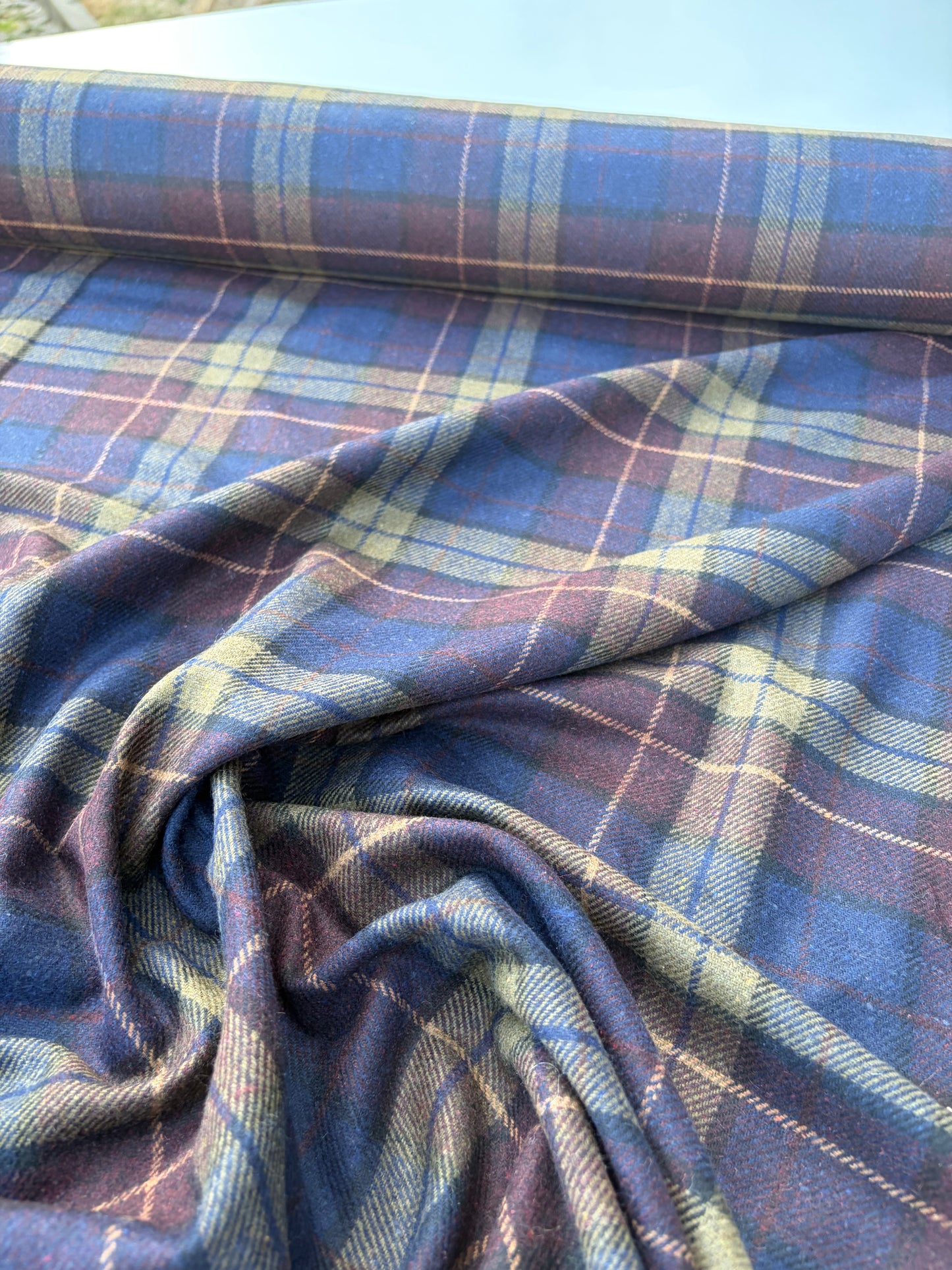 LAUREN 026 khaky/navy checkered wool flannel