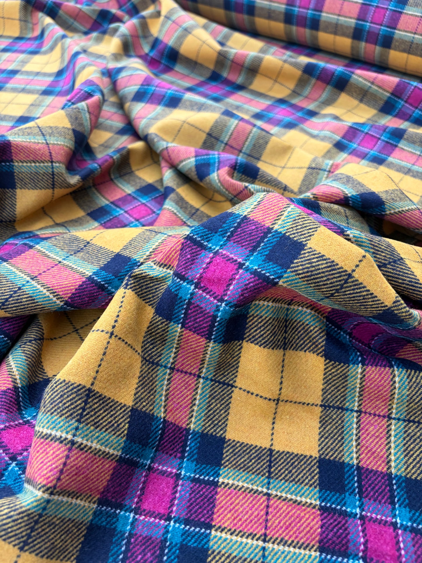 LAUREN 027 yellow/purple/navy checkered wool flannel