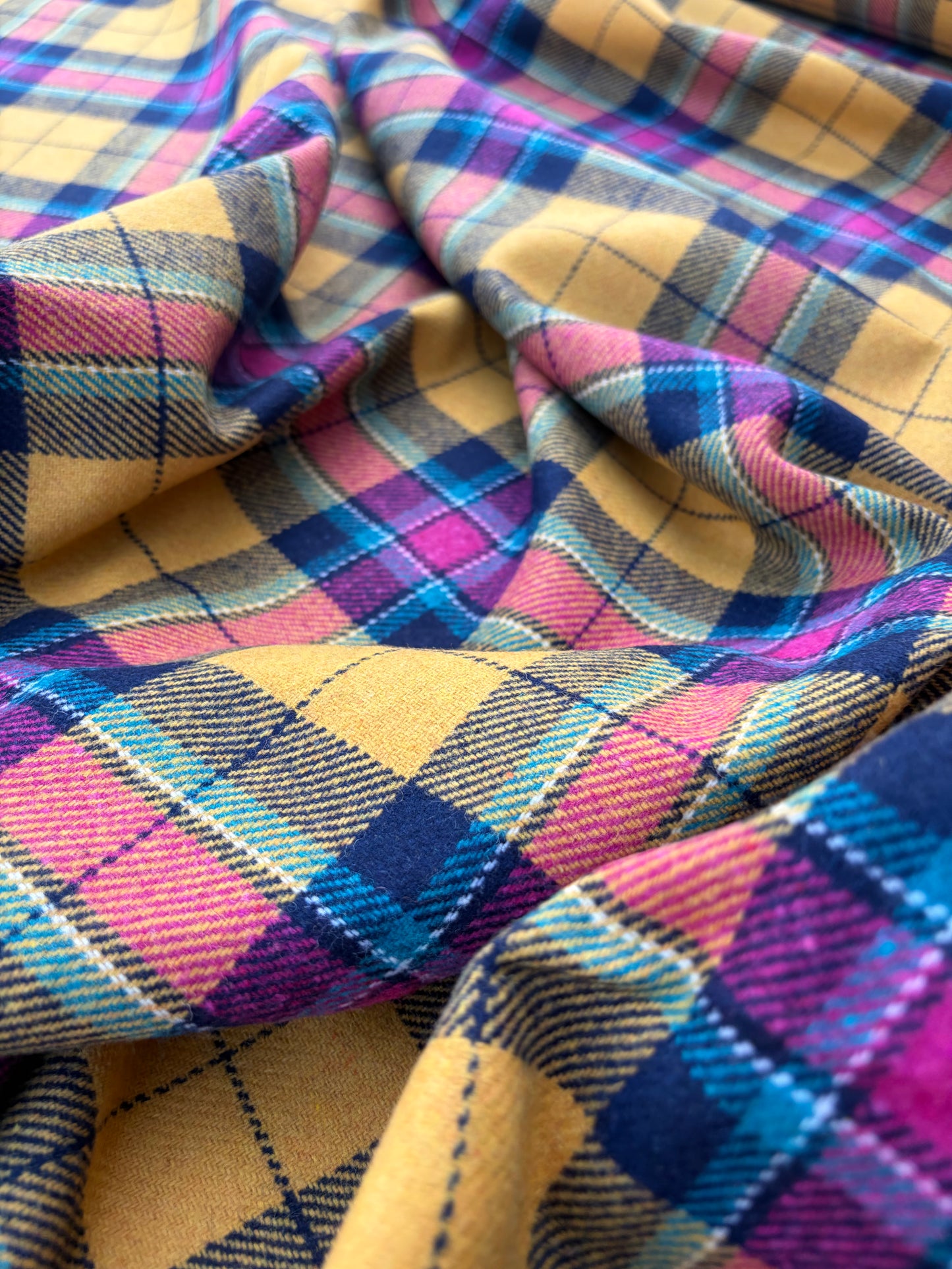 LAUREN 027 yellow/purple/navy checkered wool flannel