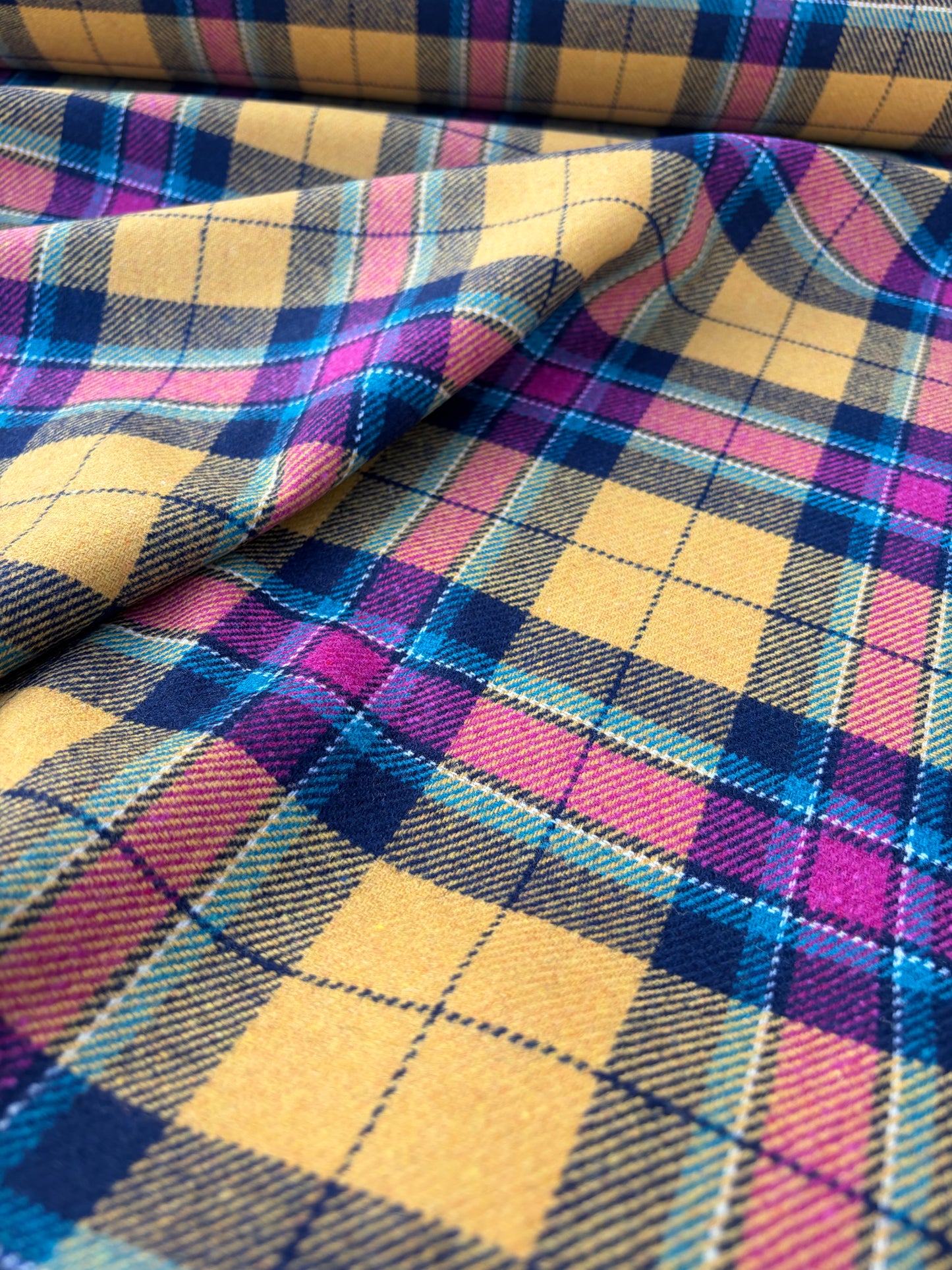 LAUREN 027 yellow/purple/navy checkered wool flannel