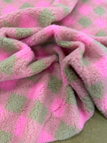 XENA 027 checkered fleece