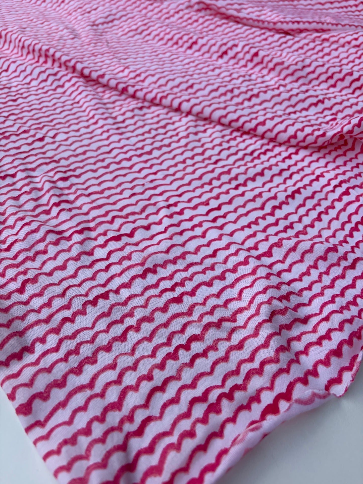 PC ERICA 030 jersey viscose pink waves