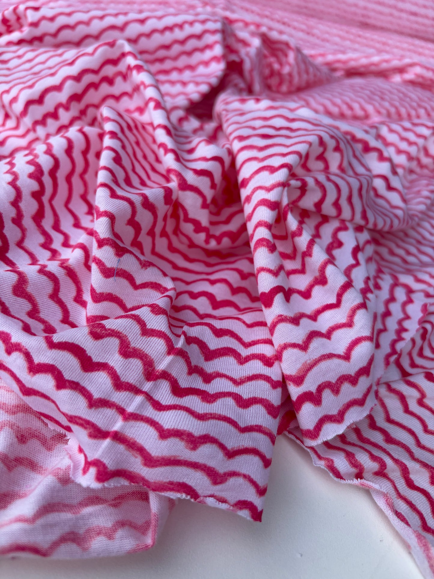 PC ERICA 030 jersey viscose pink waves