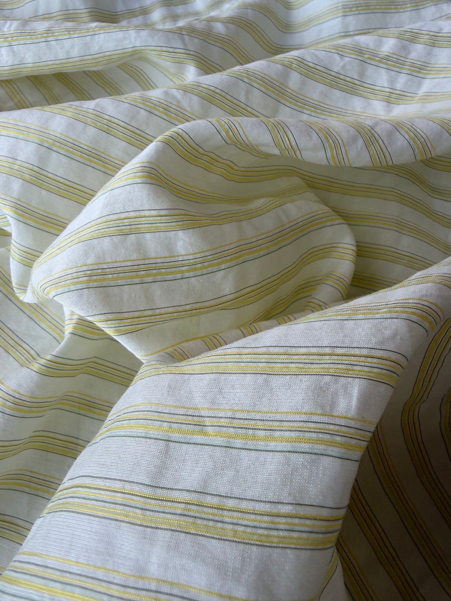 MIA 003 viscose/silk stripes