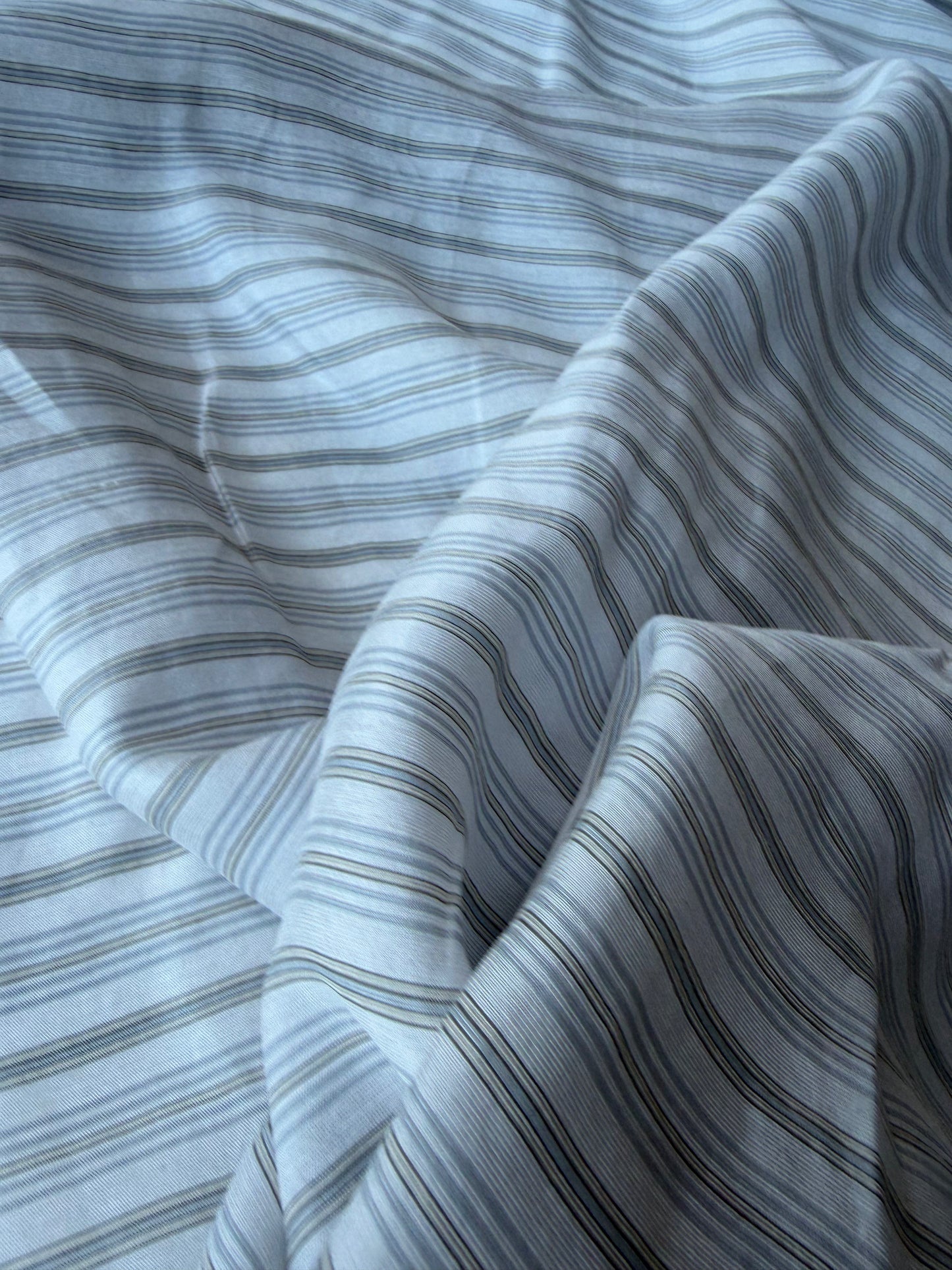 MIA 005 viscose/silk stripes