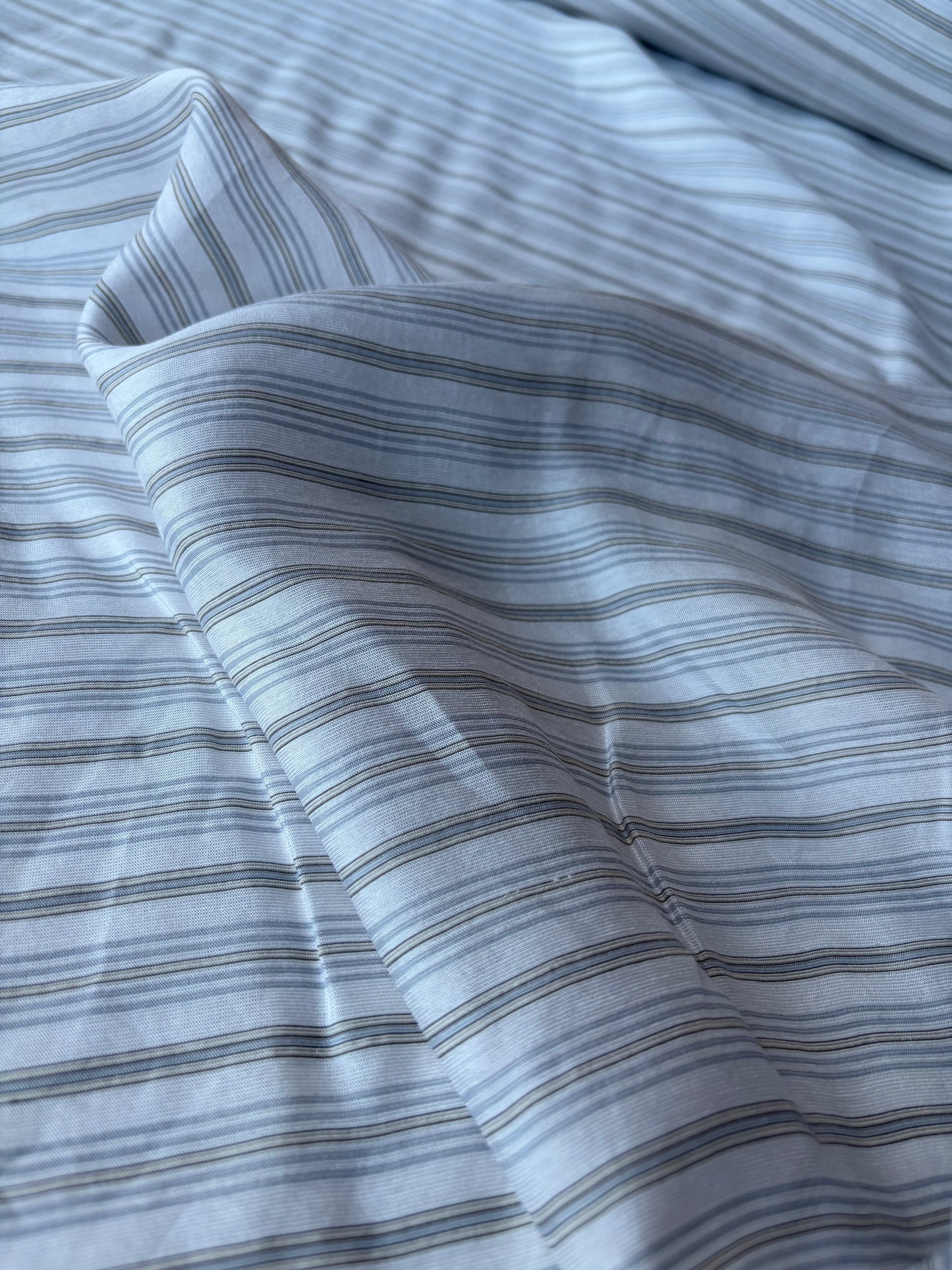 MIA 005 viscose/silk stripes