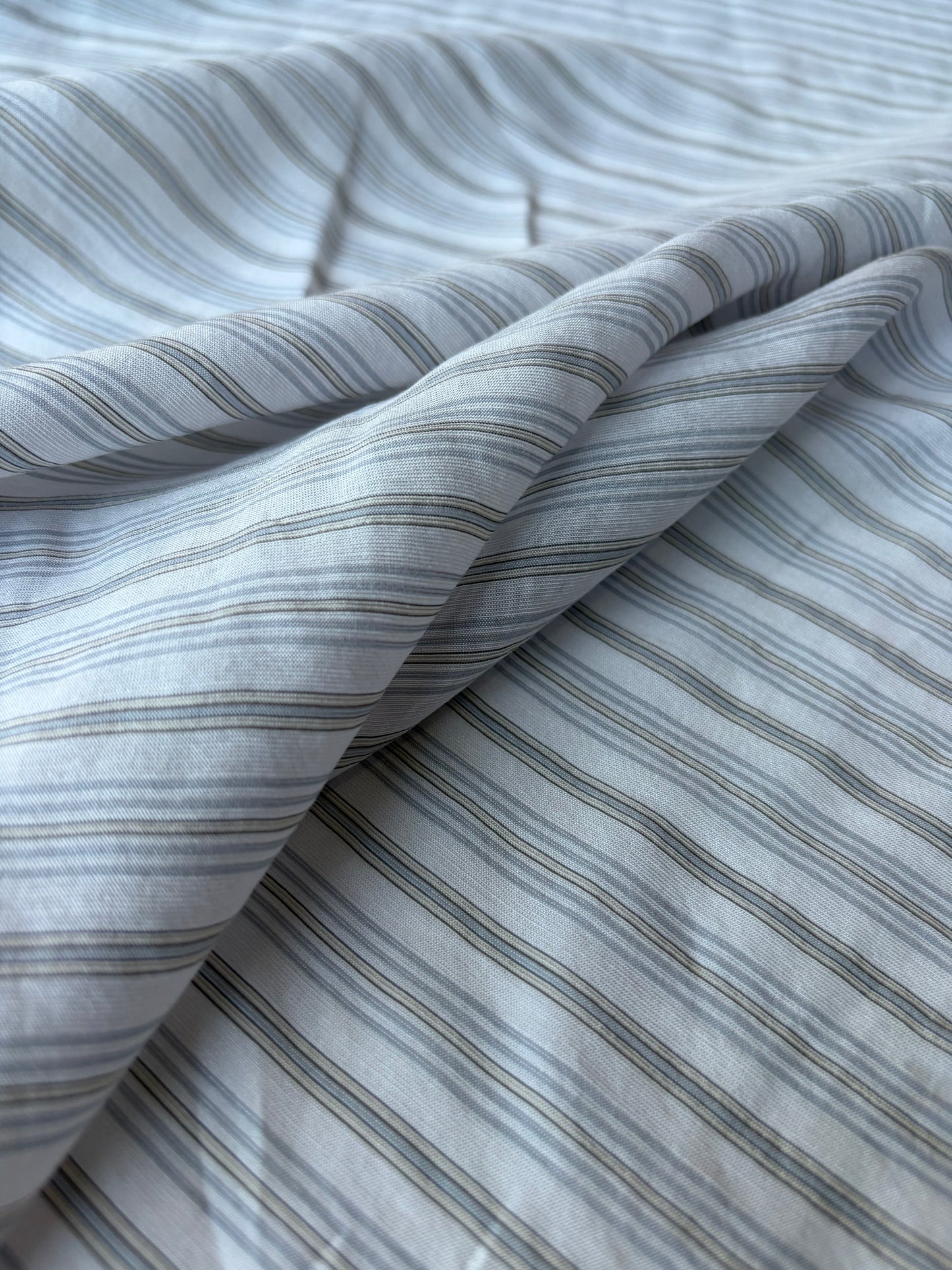 MIA 005 viscose/silk stripes