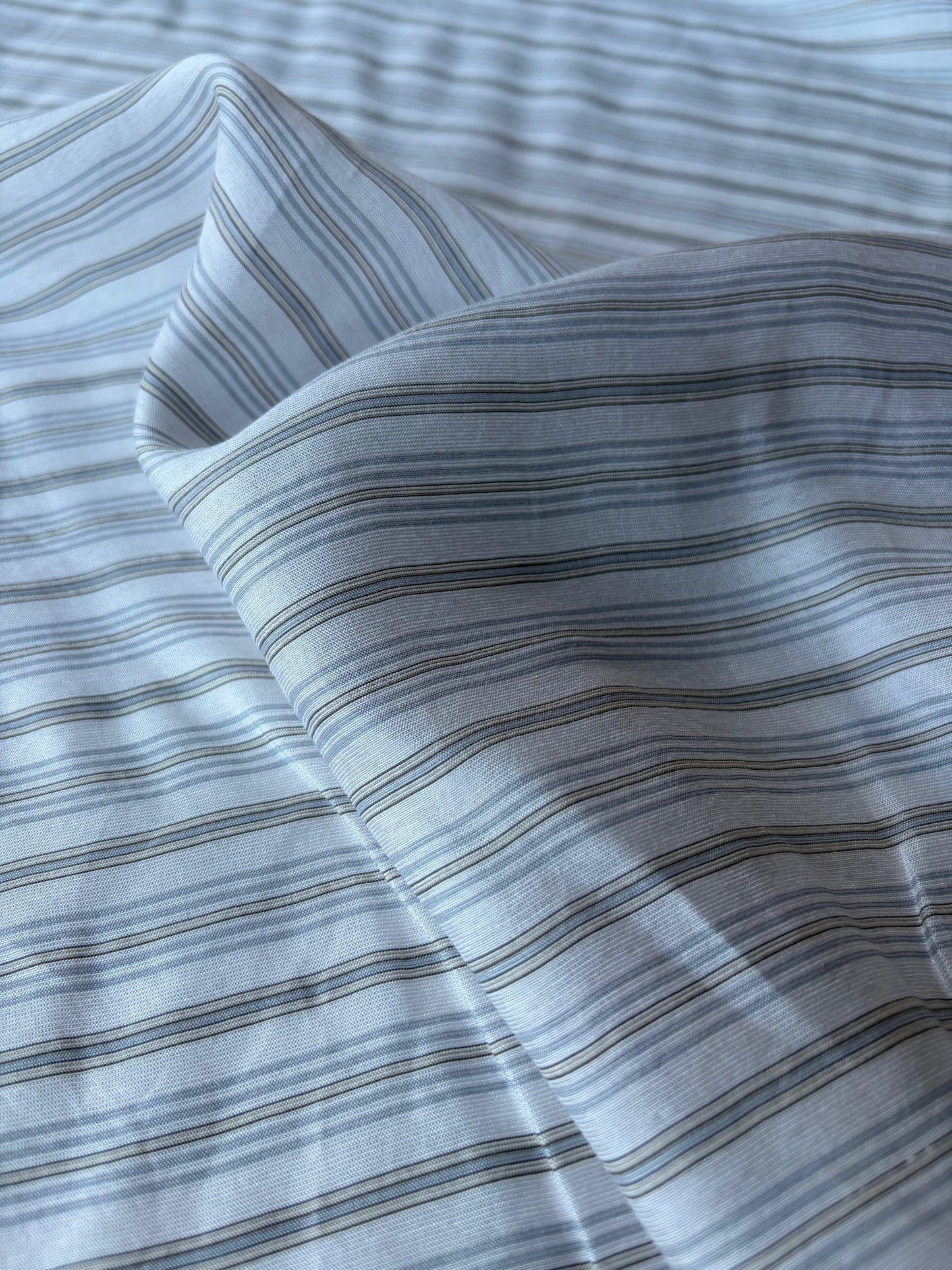 MIA 005 viscose/silk stripes
