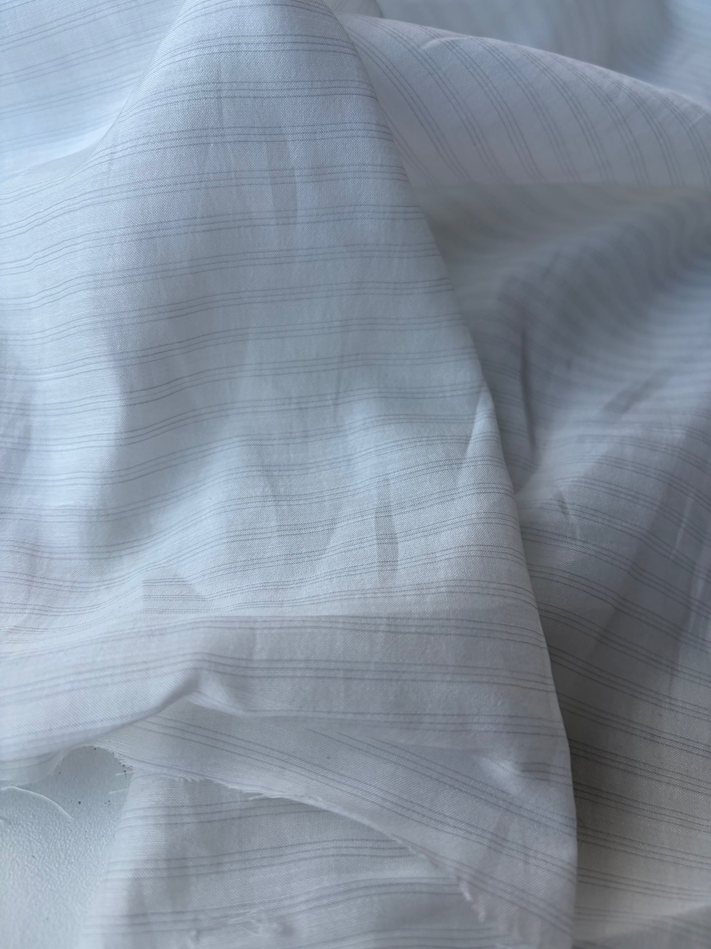 MIA 006 white transparent viscose/silk stripes