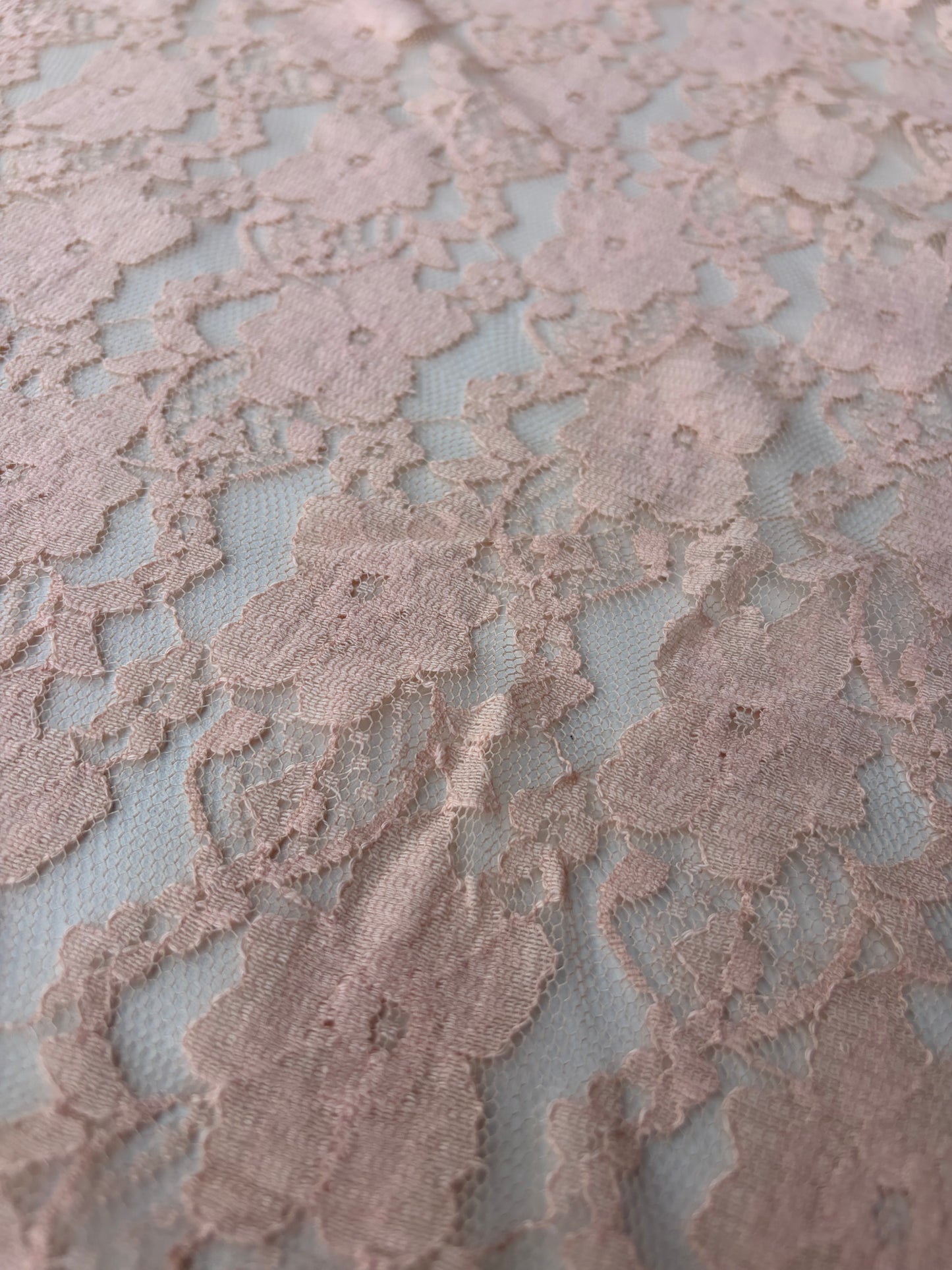 ERICA 038 cotton lace soft pink