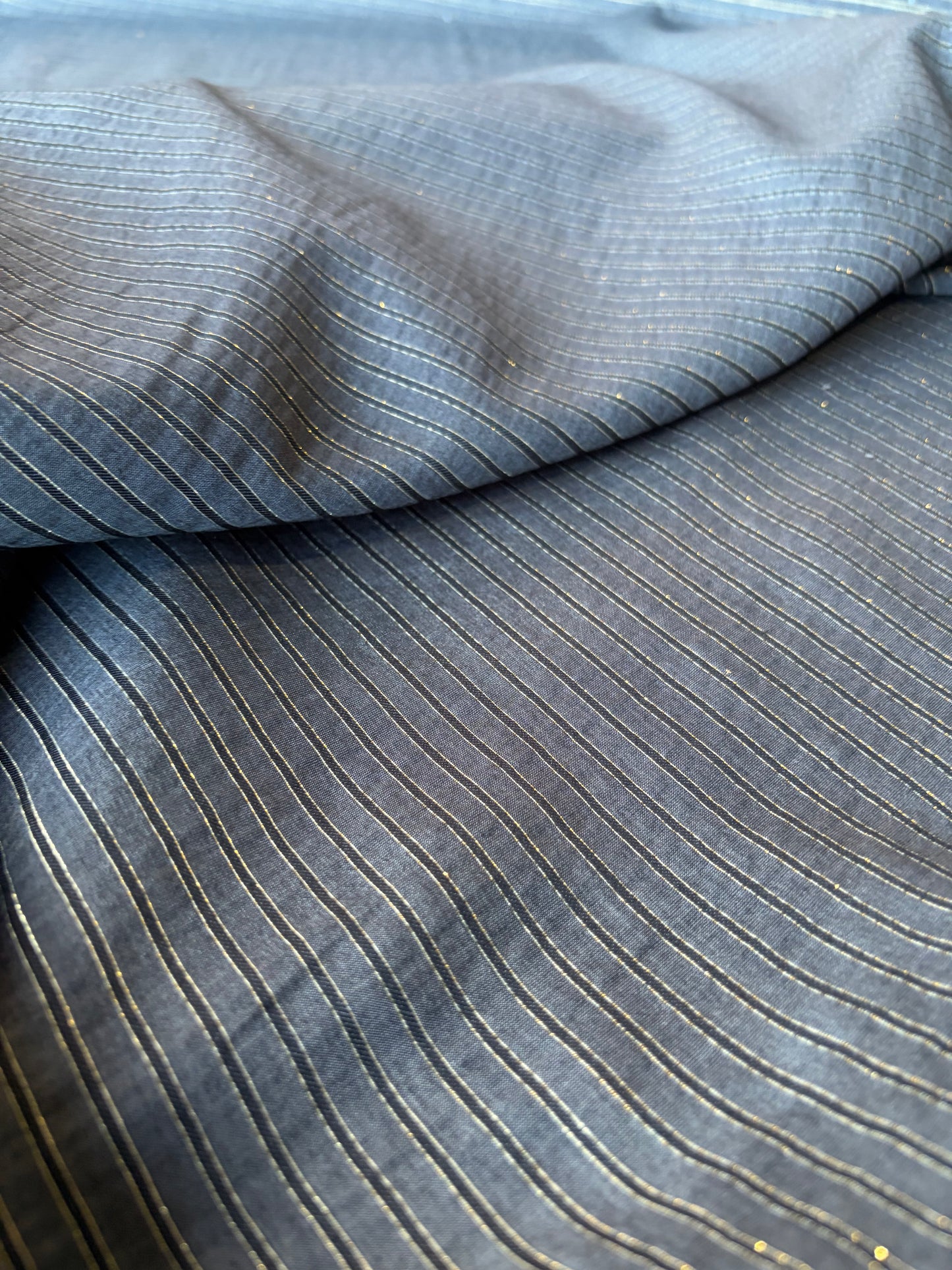 MIA 008 black/gold viscose/silk stripes