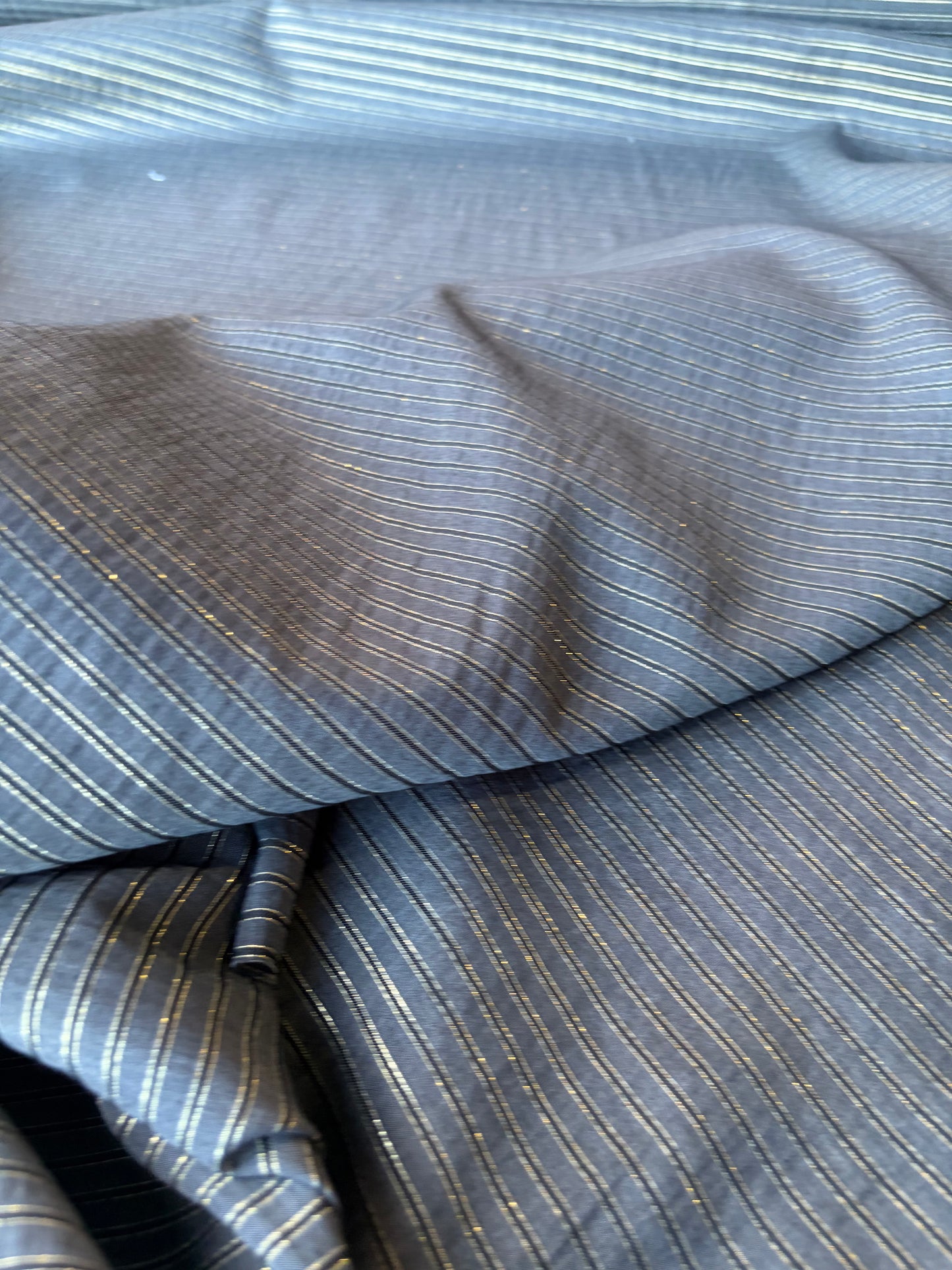 MIA 008 black/gold viscose/silk stripes