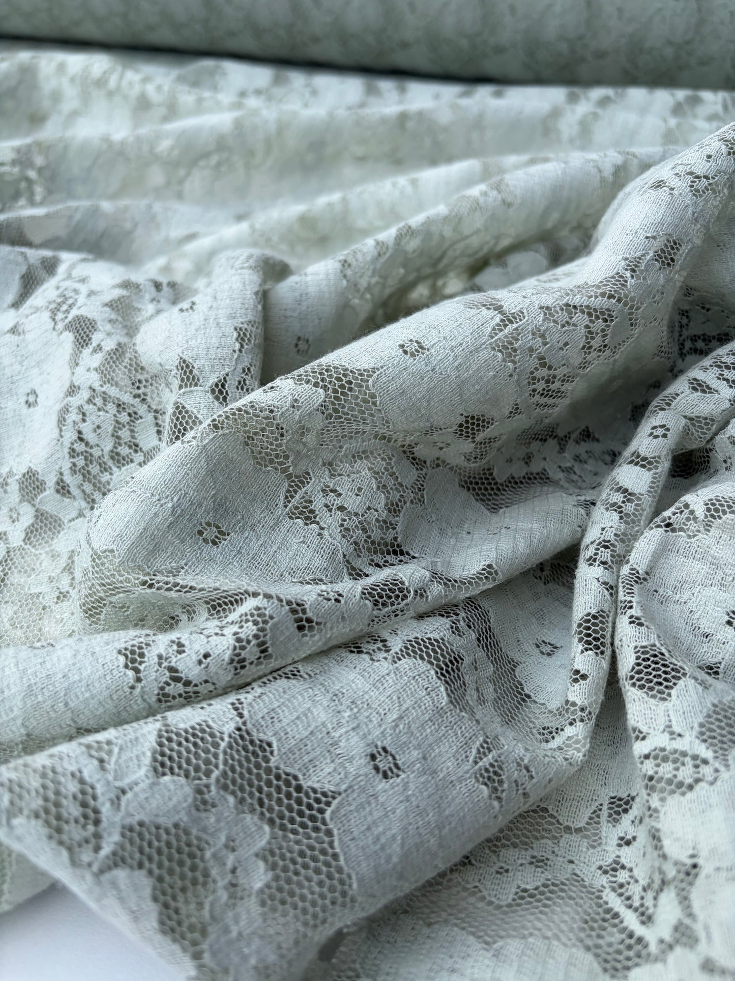 ERICA 039 cotton lace light sage green