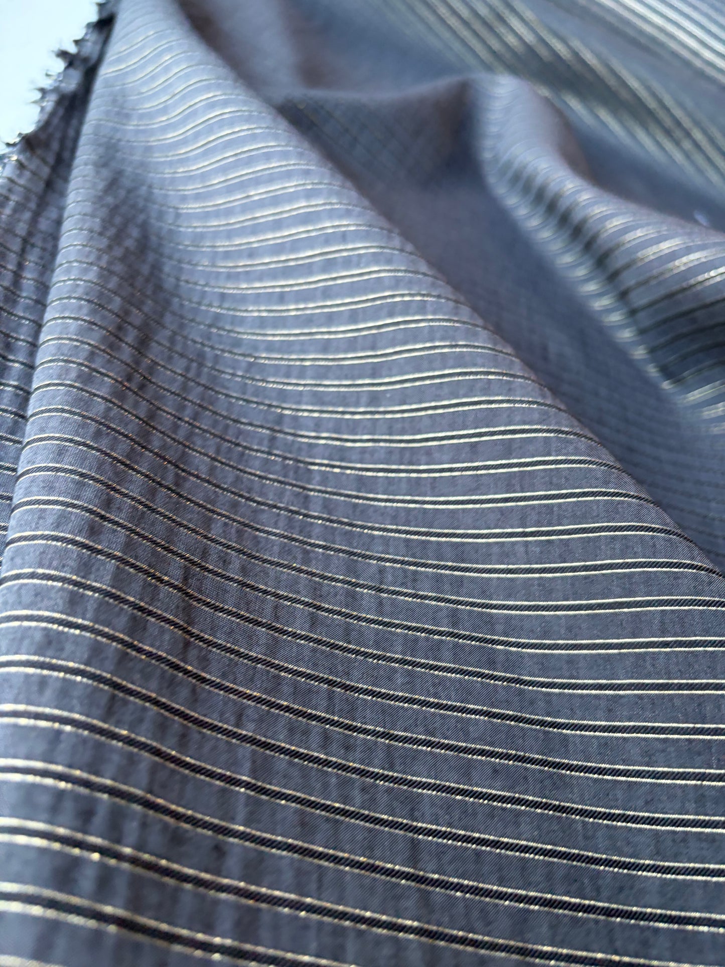 MIA 008 black/gold viscose/silk stripes