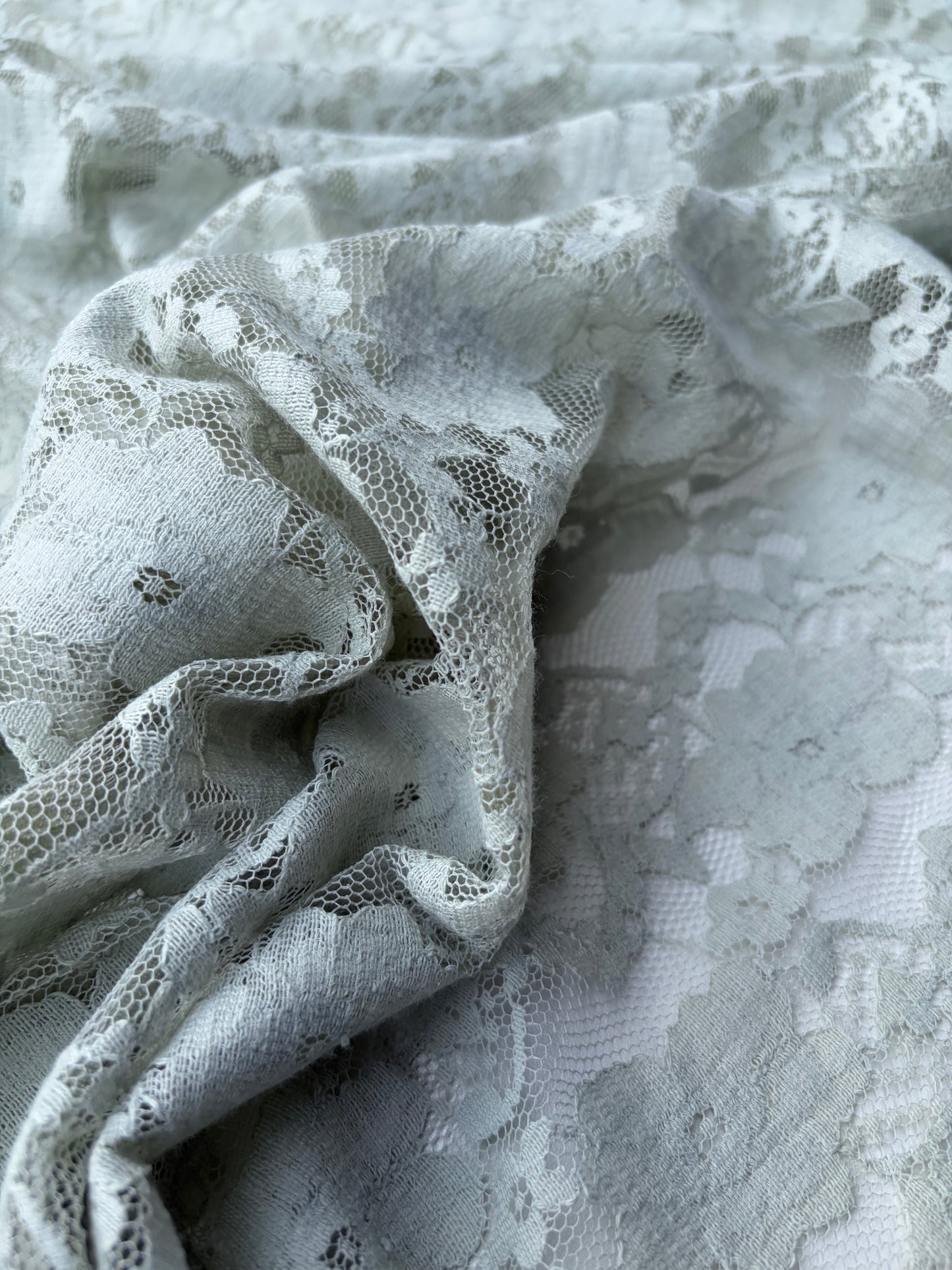 ERICA 039 cotton lace light sage green