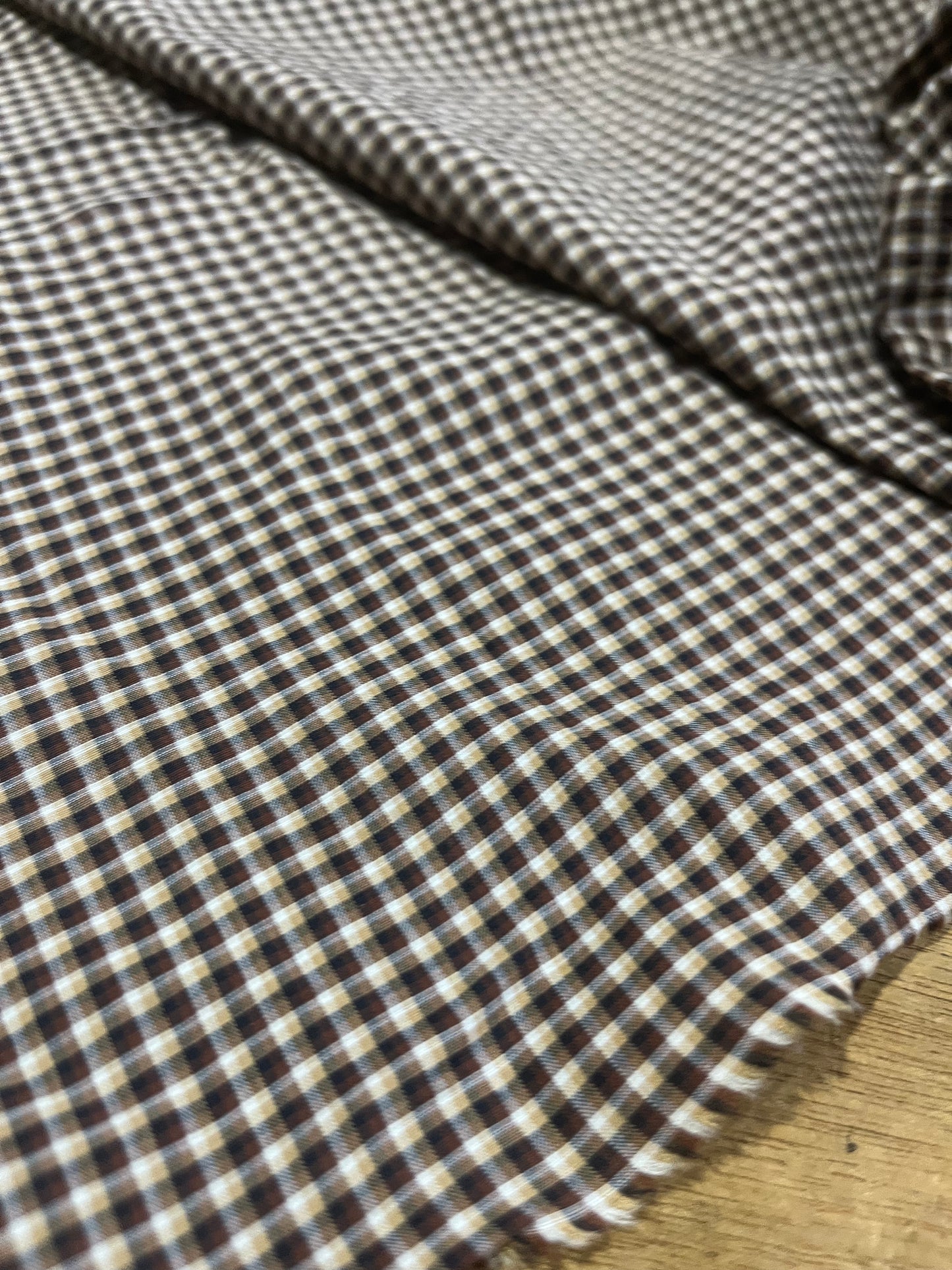 B02 light cotton check