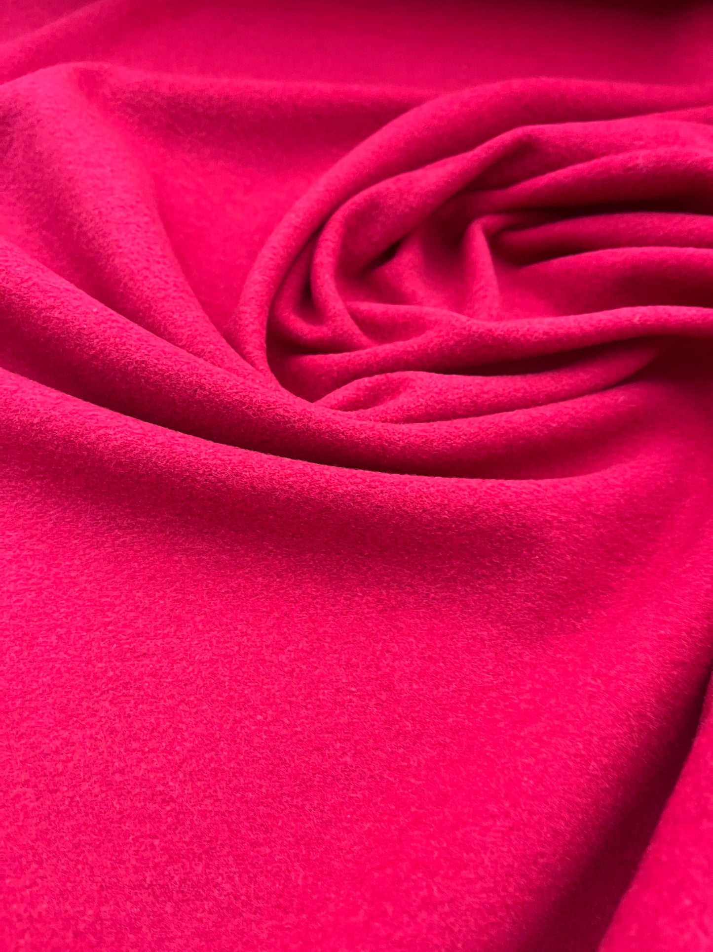 GINA 006 boiled wool red