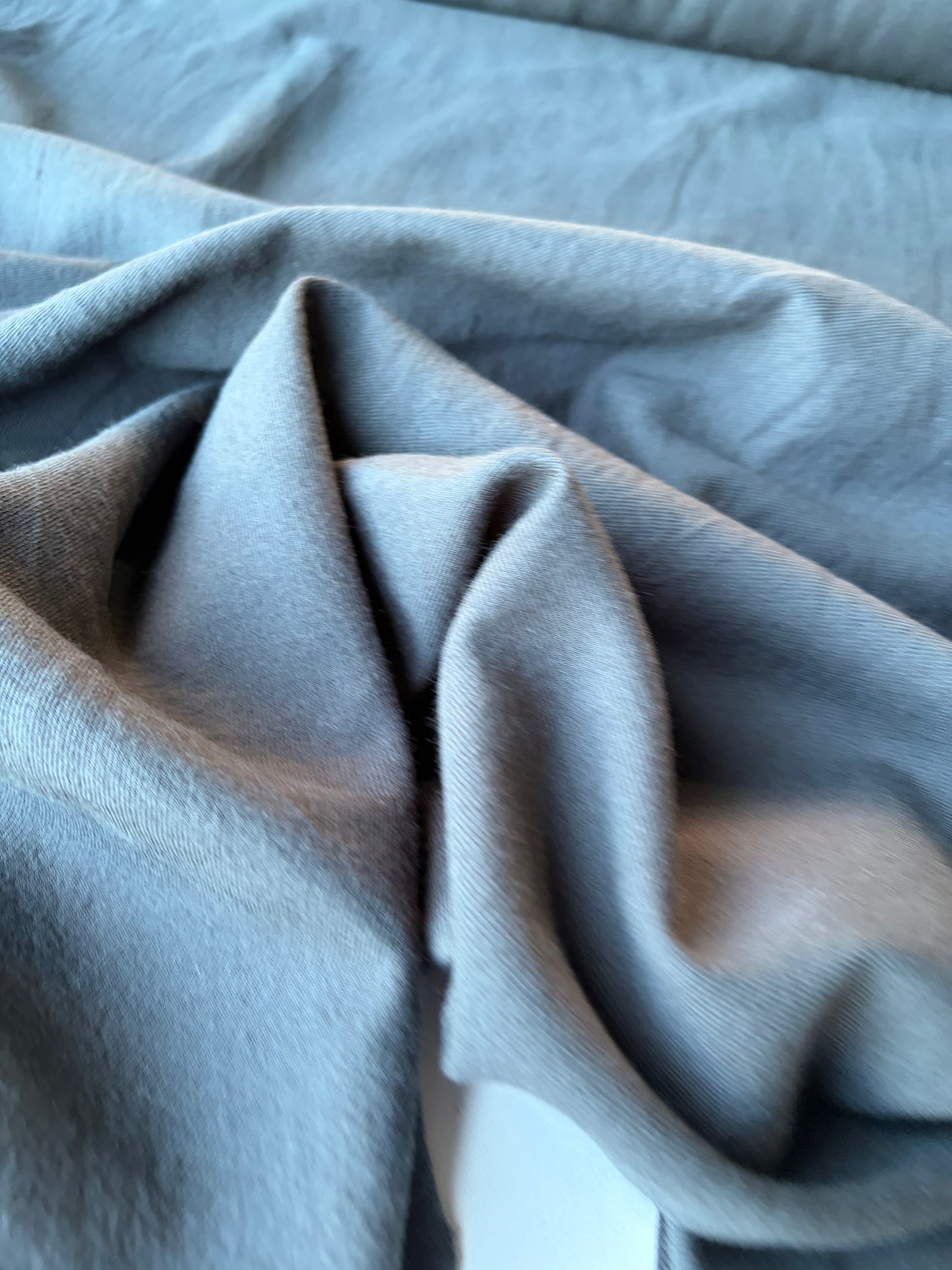 MIA 014 dark grey washed cotton/wool suiting fabric