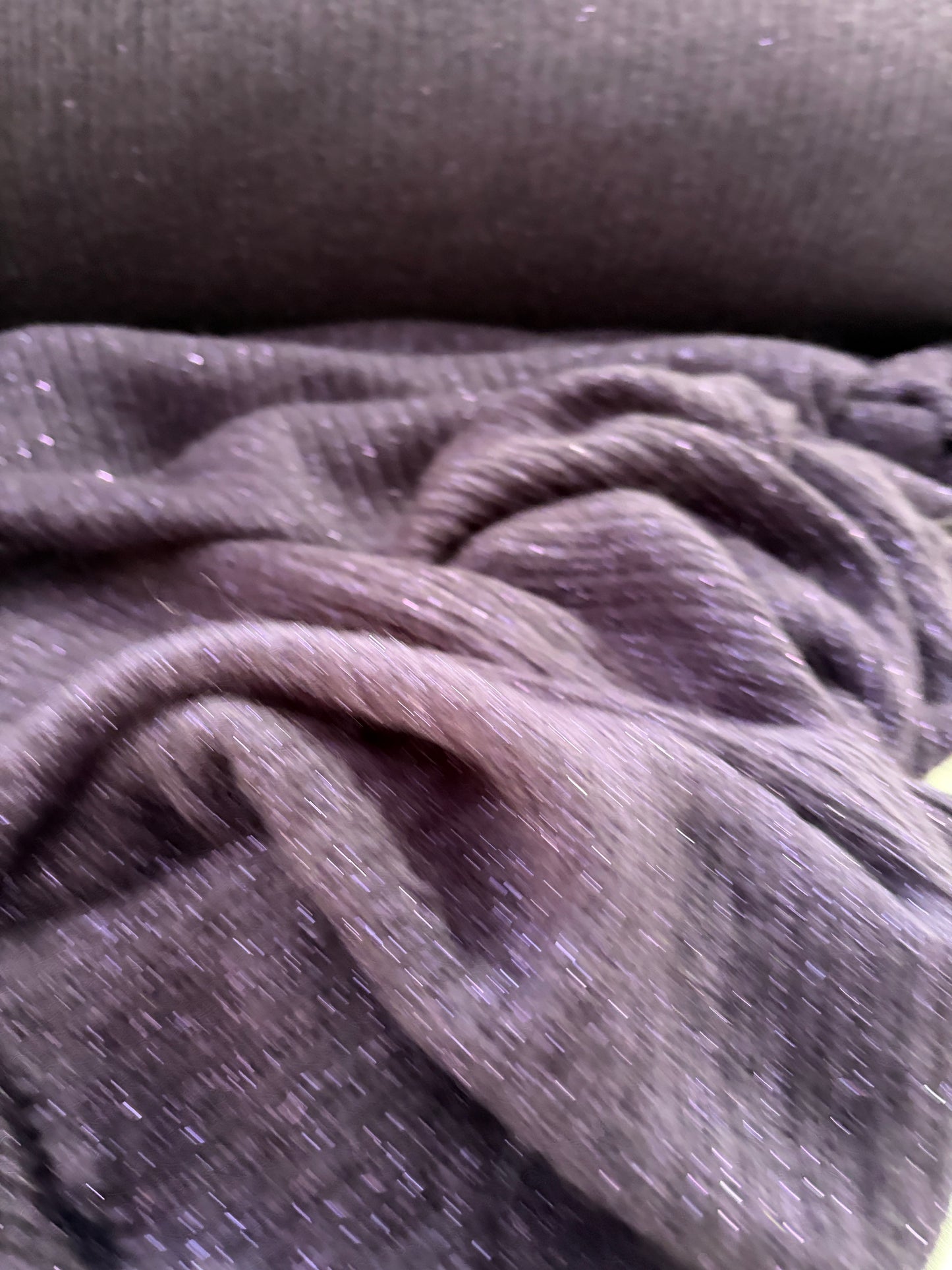 ERICA 045 fantasy knit with mohair and lurex plum