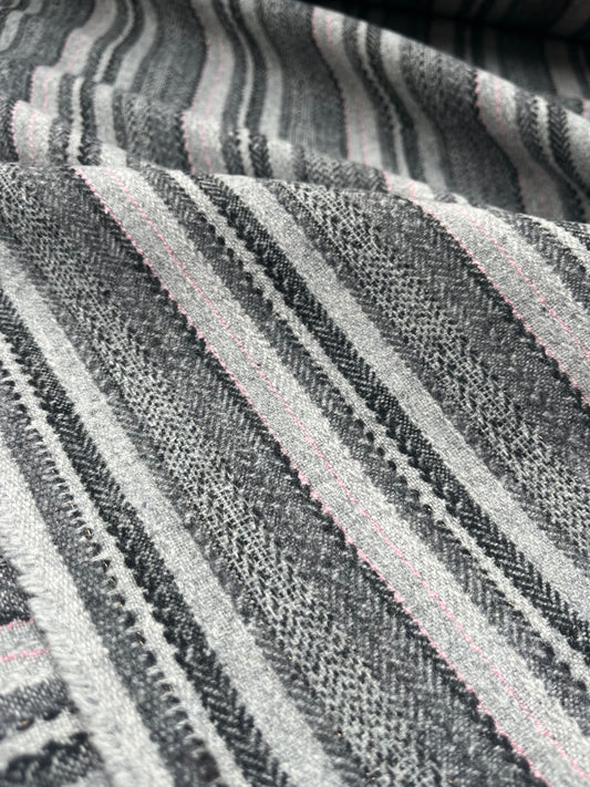 GINA 009 Heavy wool  stripe Grey /black