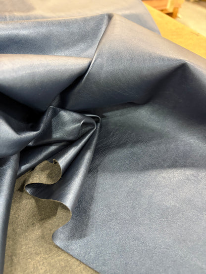 EDDY 013 steel blue eco leather