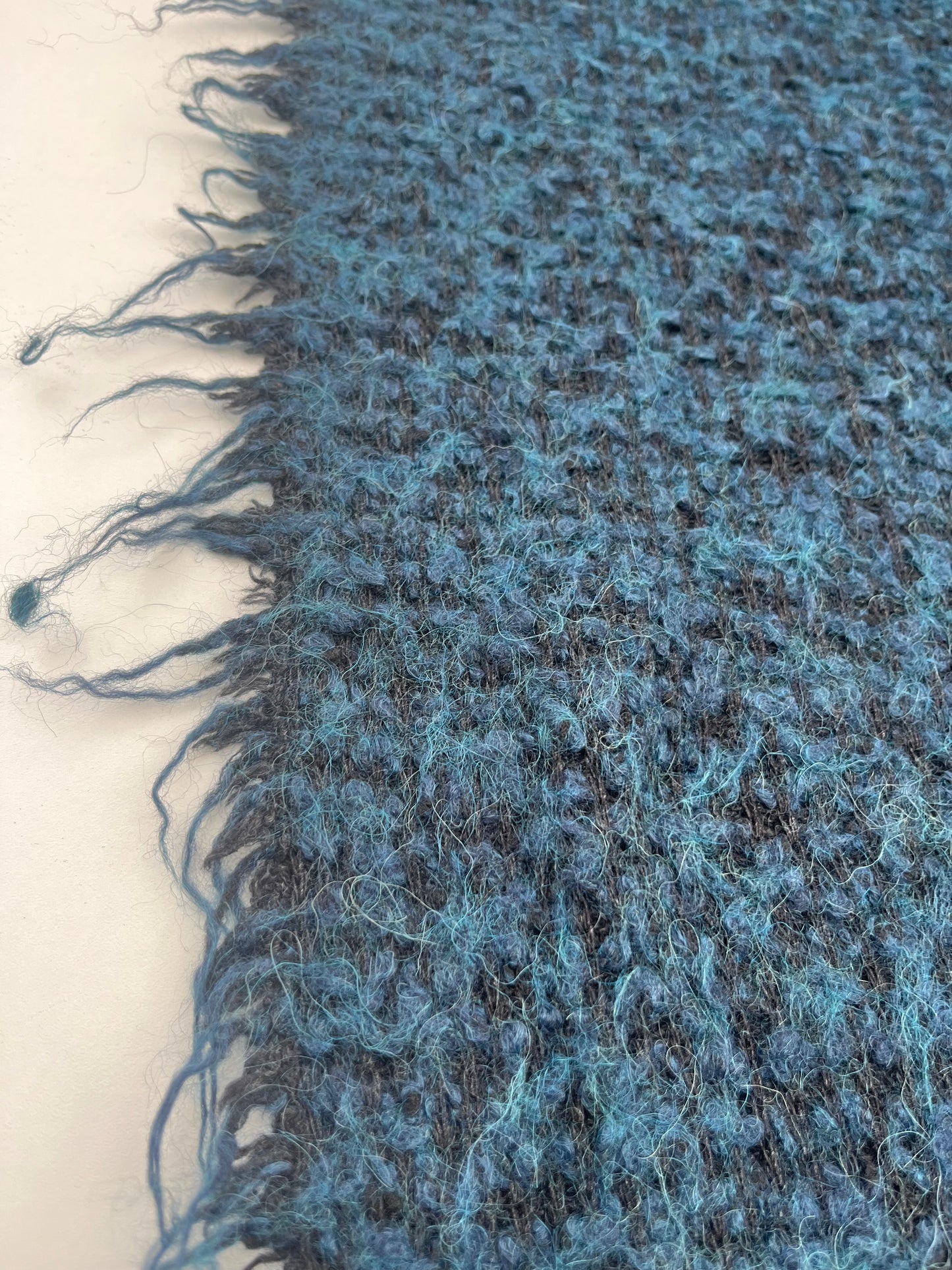 GINA 011 wool tweed indigo/black