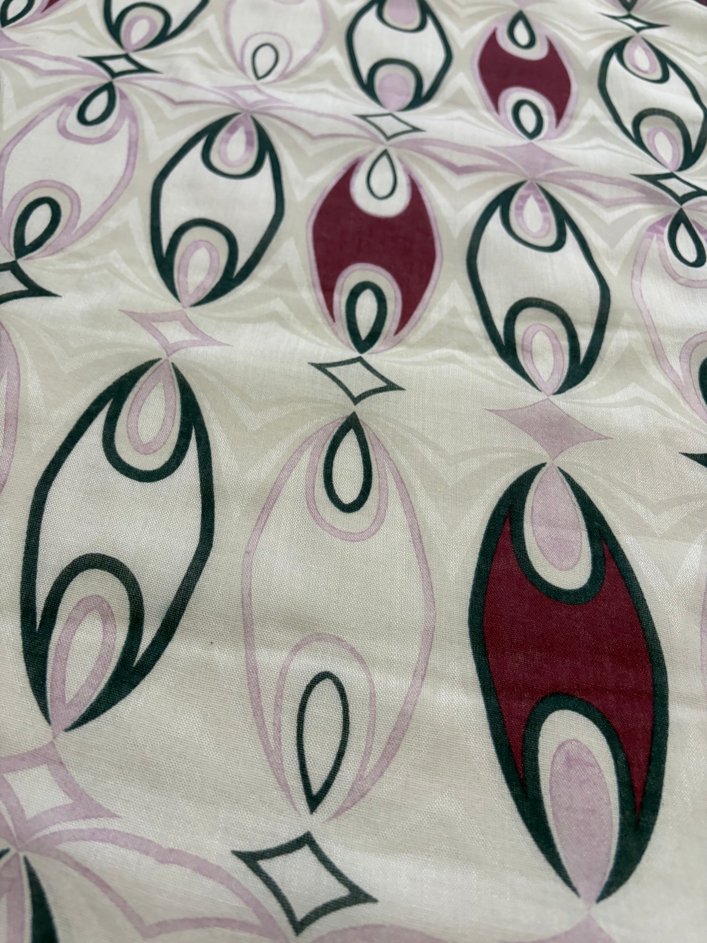 ERICA 049 cotton gaze print burgundy/lilac
