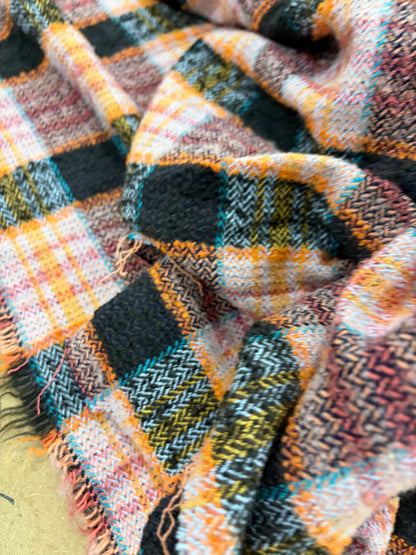 EDDY 016 checkered shetland wool tweed