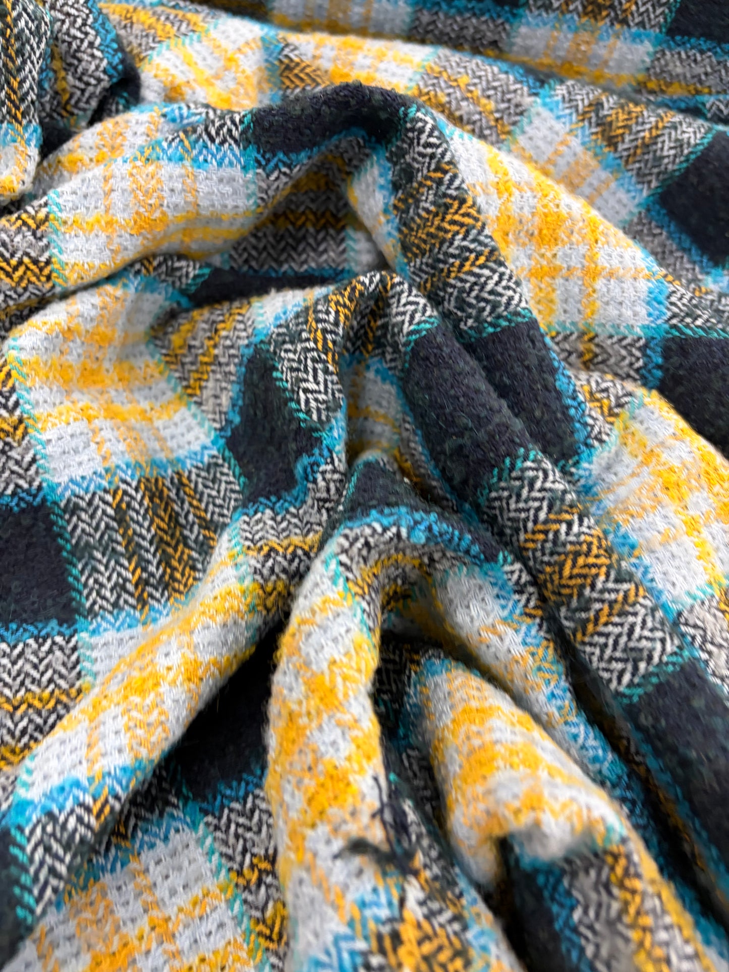 EDDY 017 checkered shetland wool tweed