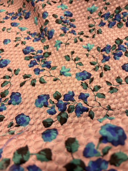 EDDY 019 shiny structured jacquard with flowers