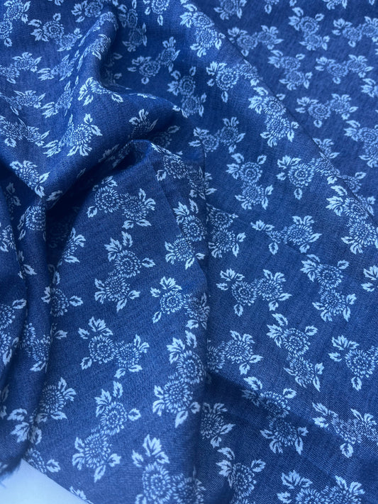 DENIM COLLECTION 021 light denim with flower print