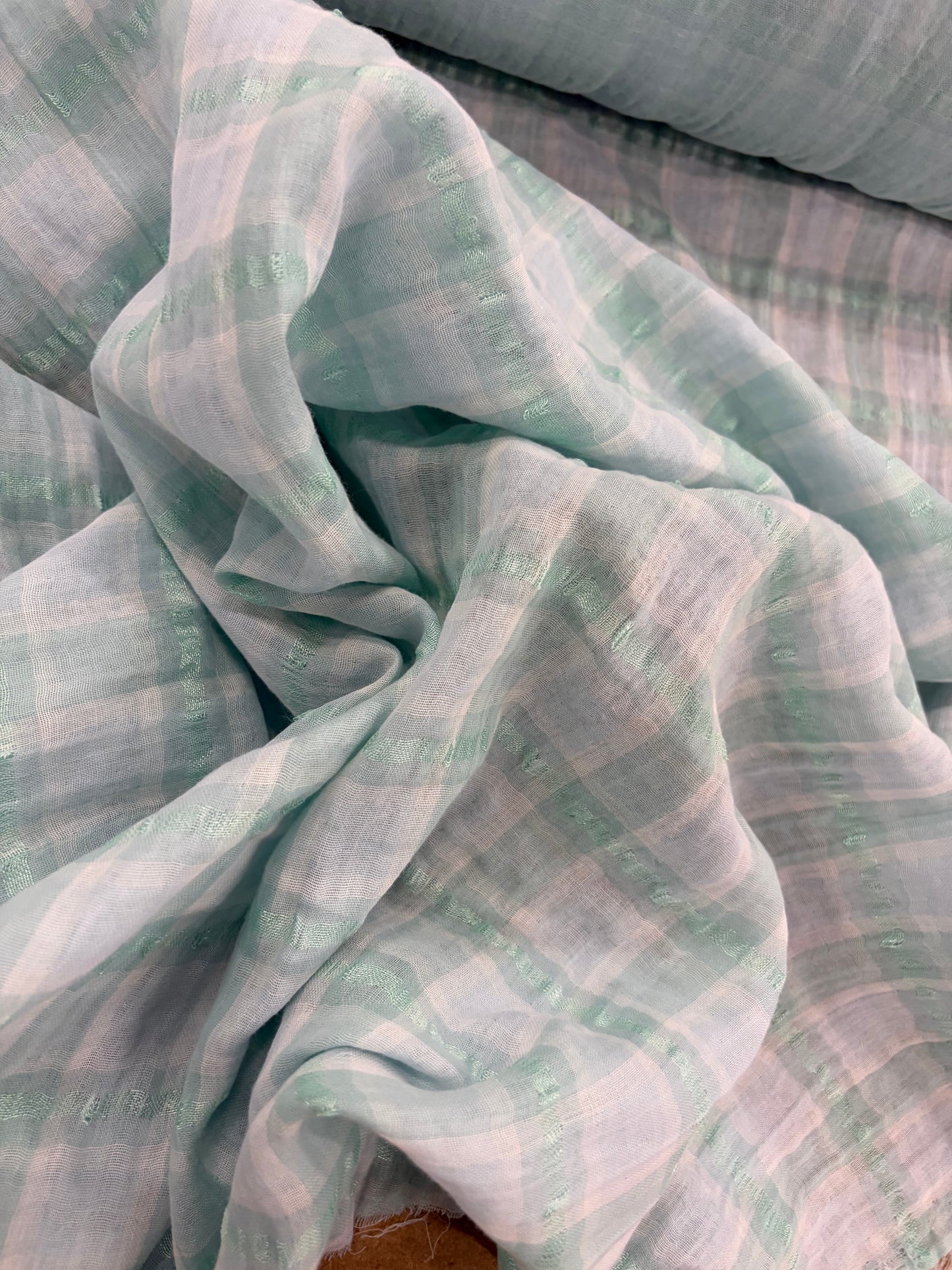 EDDY 022 Emerald green cotton colourwoven shirting check