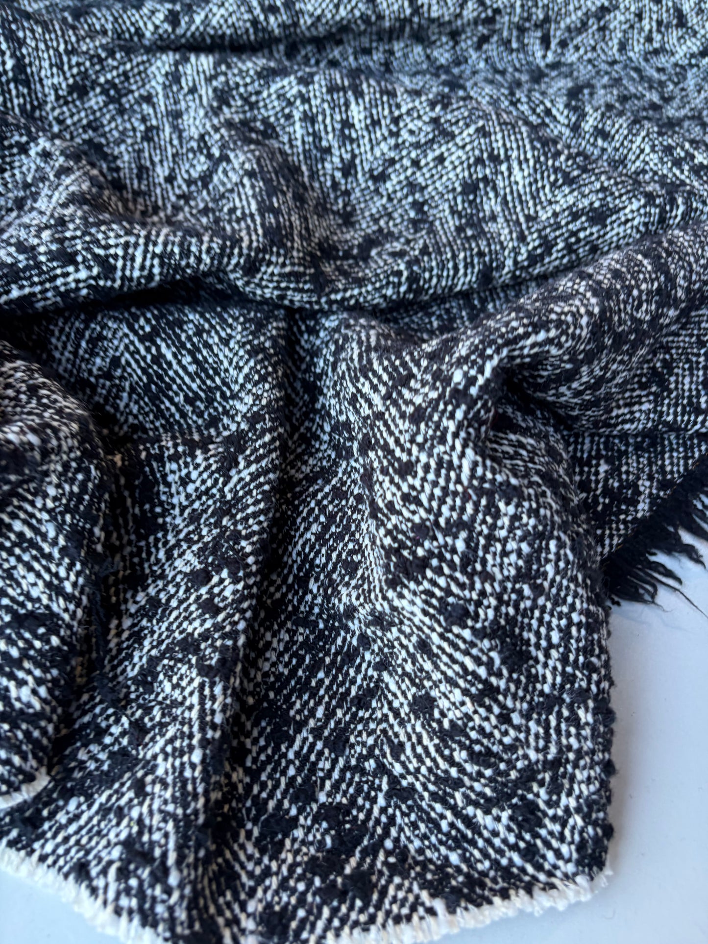 MIA 026 HUGO heavy cotton Chanel style tweed black/white herringbone