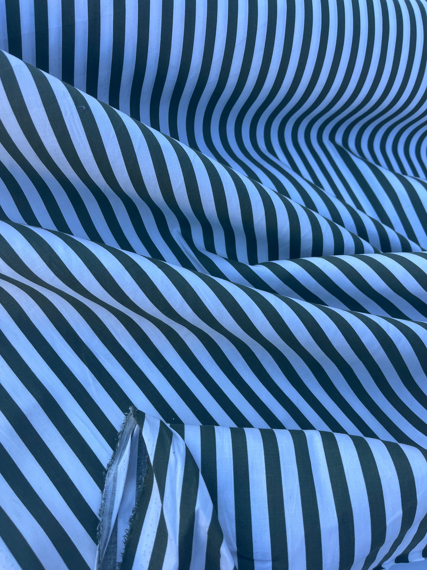 PC STRIPE SOCIETY 002 poplin stretch 8mm khaky stripe