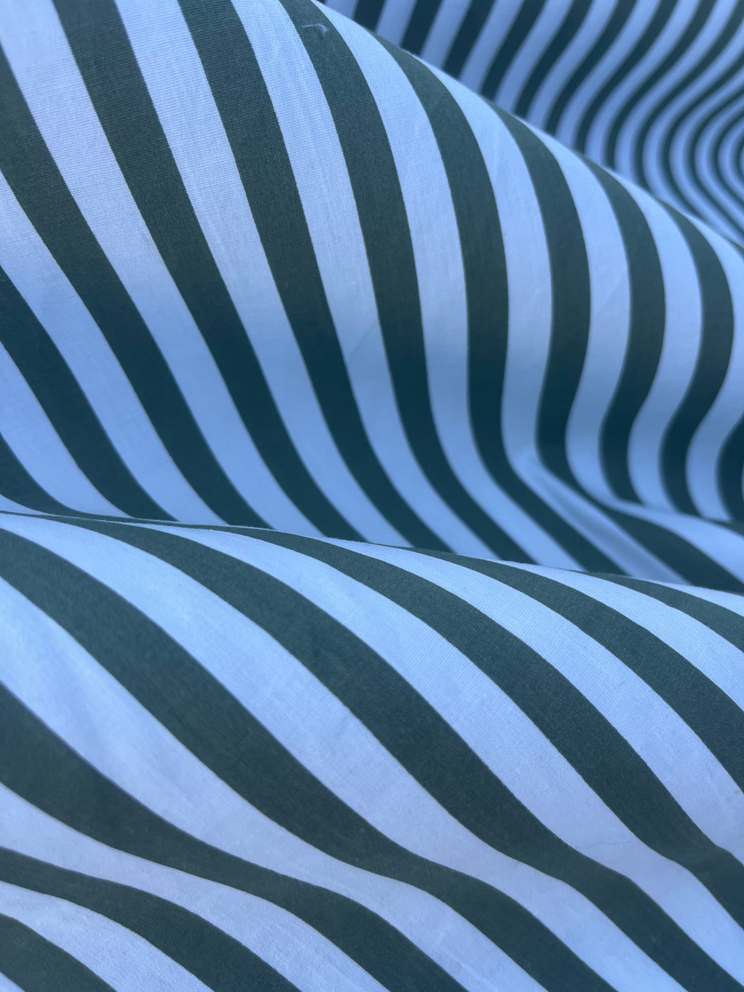 PC STRIPE SOCIETY 002 poplin stretch 8mm khaky stripe
