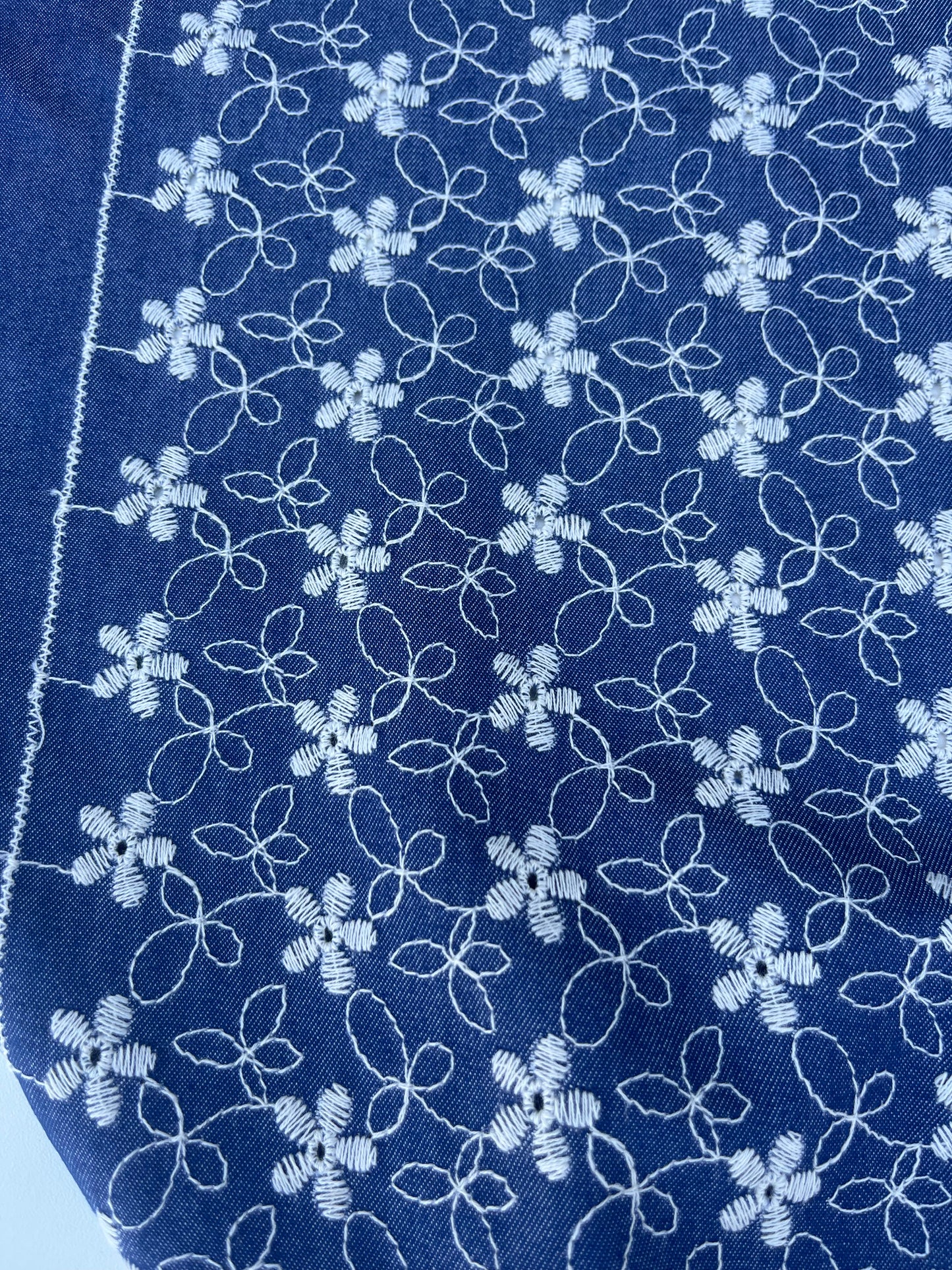 TERESA 005 Jeans with embroidery dis 62