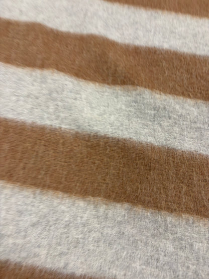 EDDY 025 knitted wool with horizontal stripes