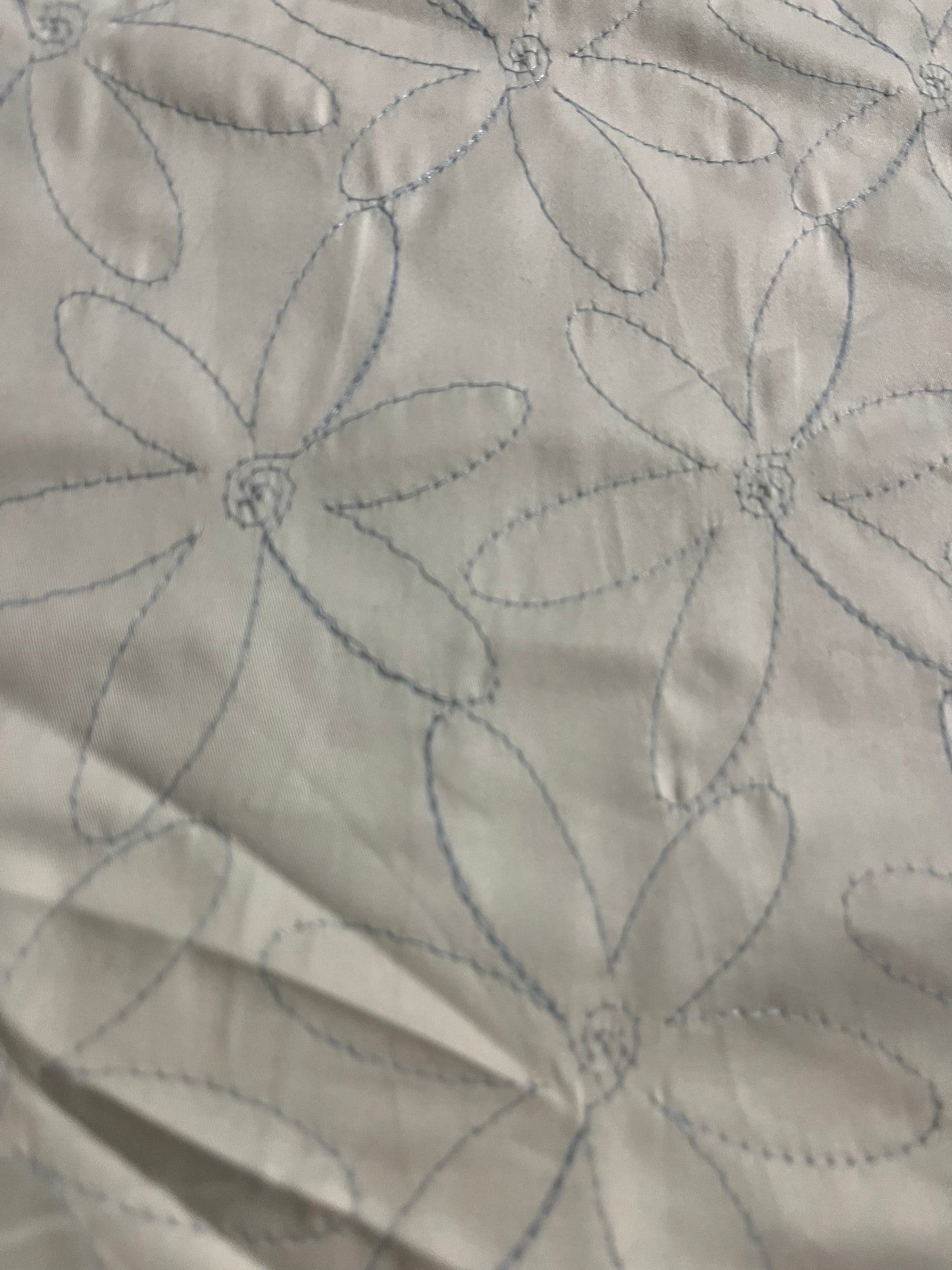 SHAFTY 003 white denim with embroidery