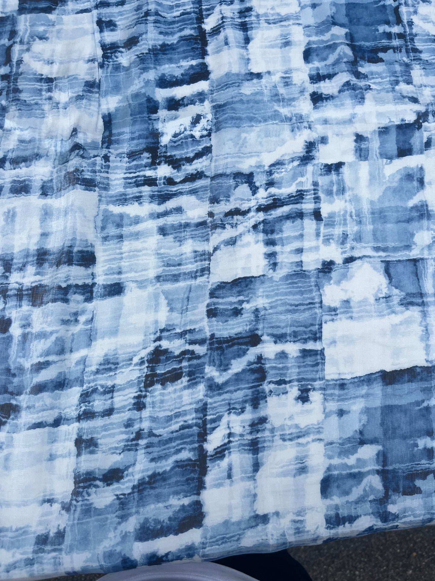 TERESA 012 shiny viscose abstract print blue