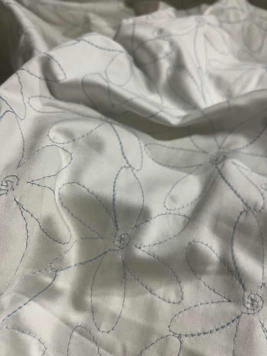 SHAFTY 003 white denim with embroidery