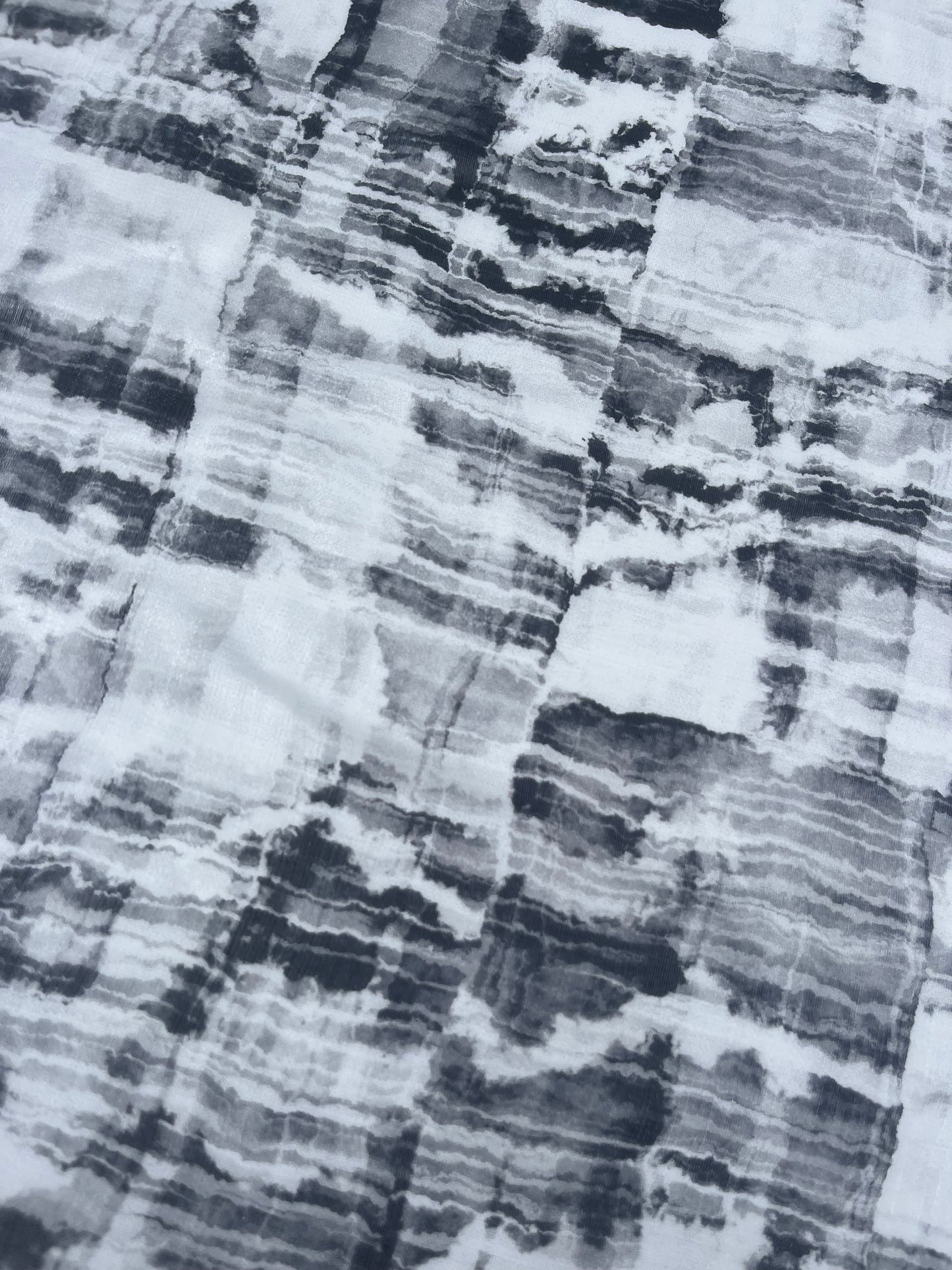 TERESA 013 shiny viscose abstract print grey