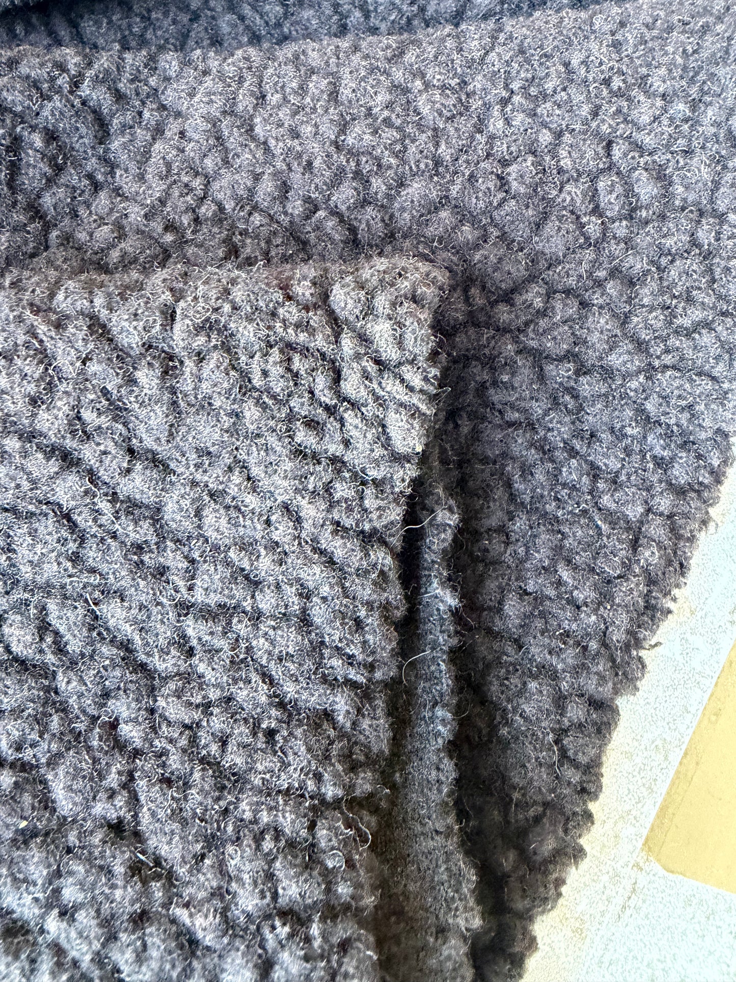 MIA 038 soft bouclette with wool black