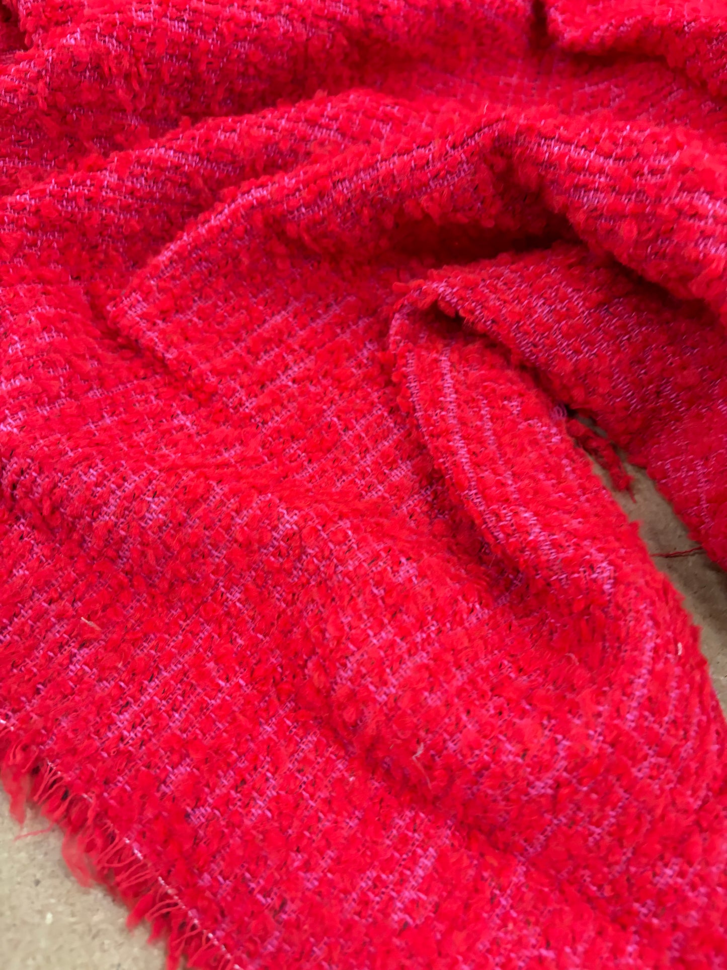 KELLY 010 tweed bouclette red