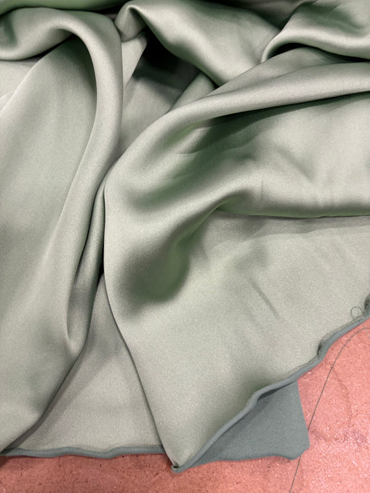 KELLY 012 dull satin stretch sauge green