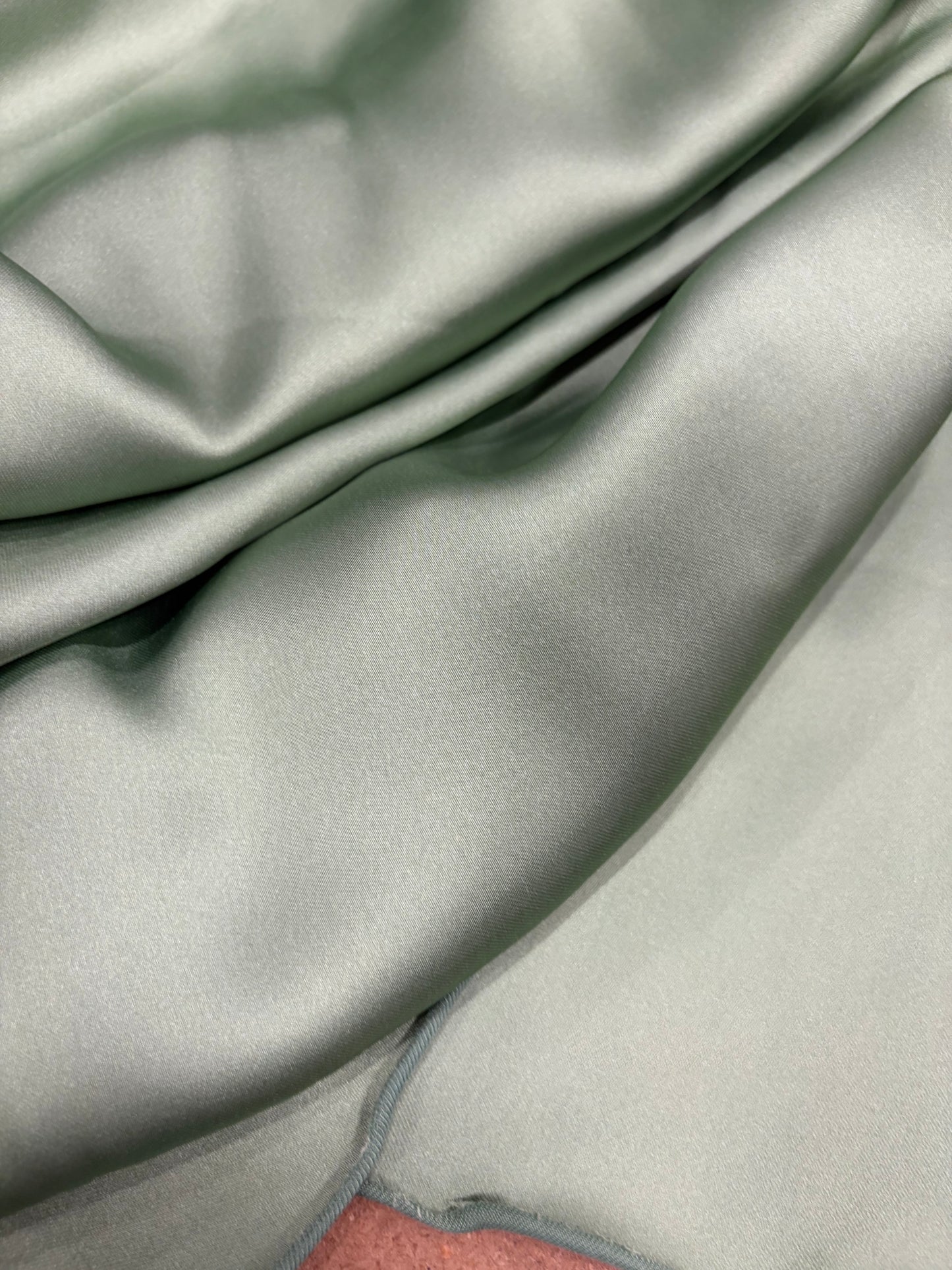 KELLY 012 dull satin stretch sauge green