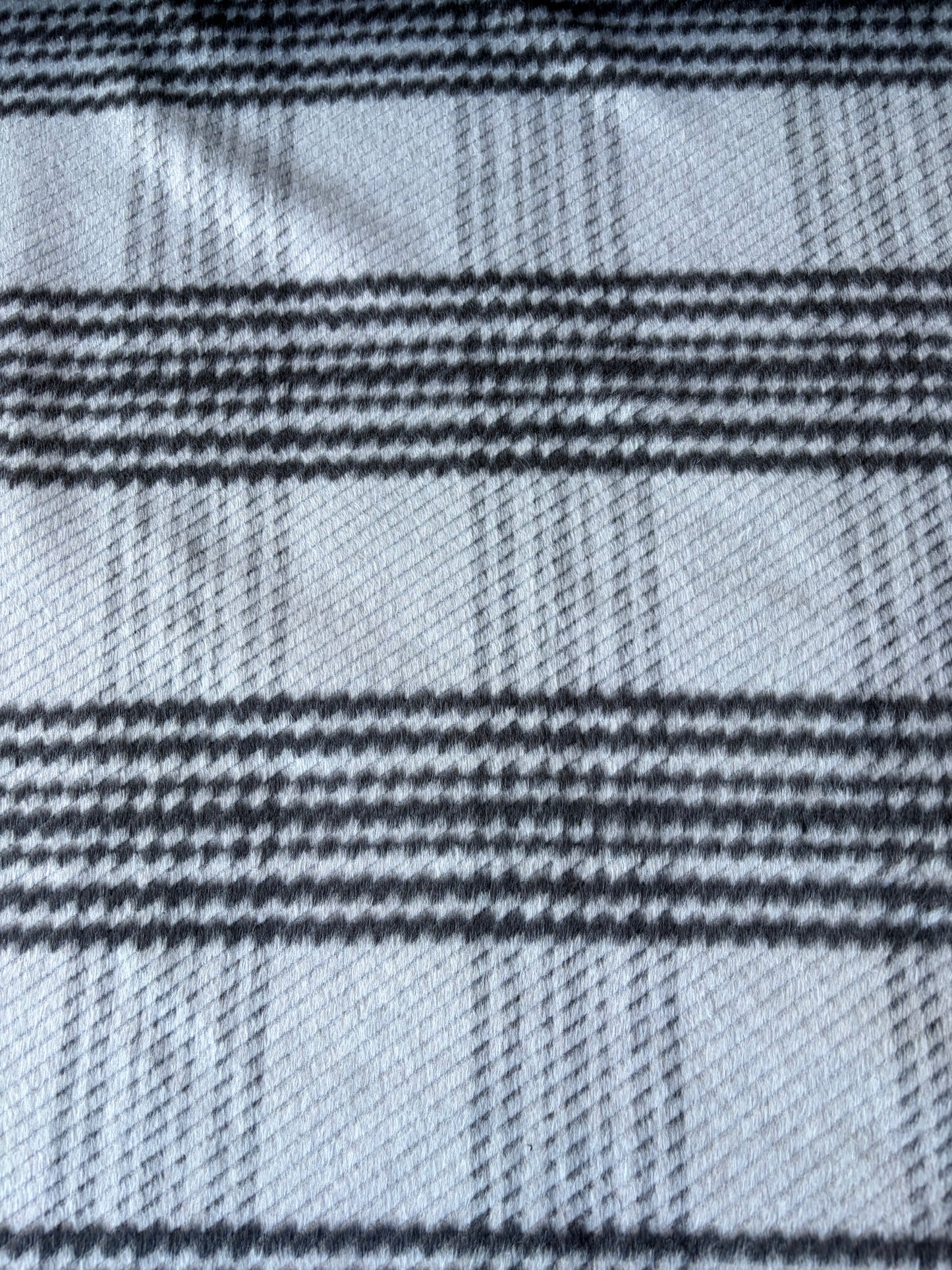 MIA 043 grey/black heavy brushed checkered heavy cotton