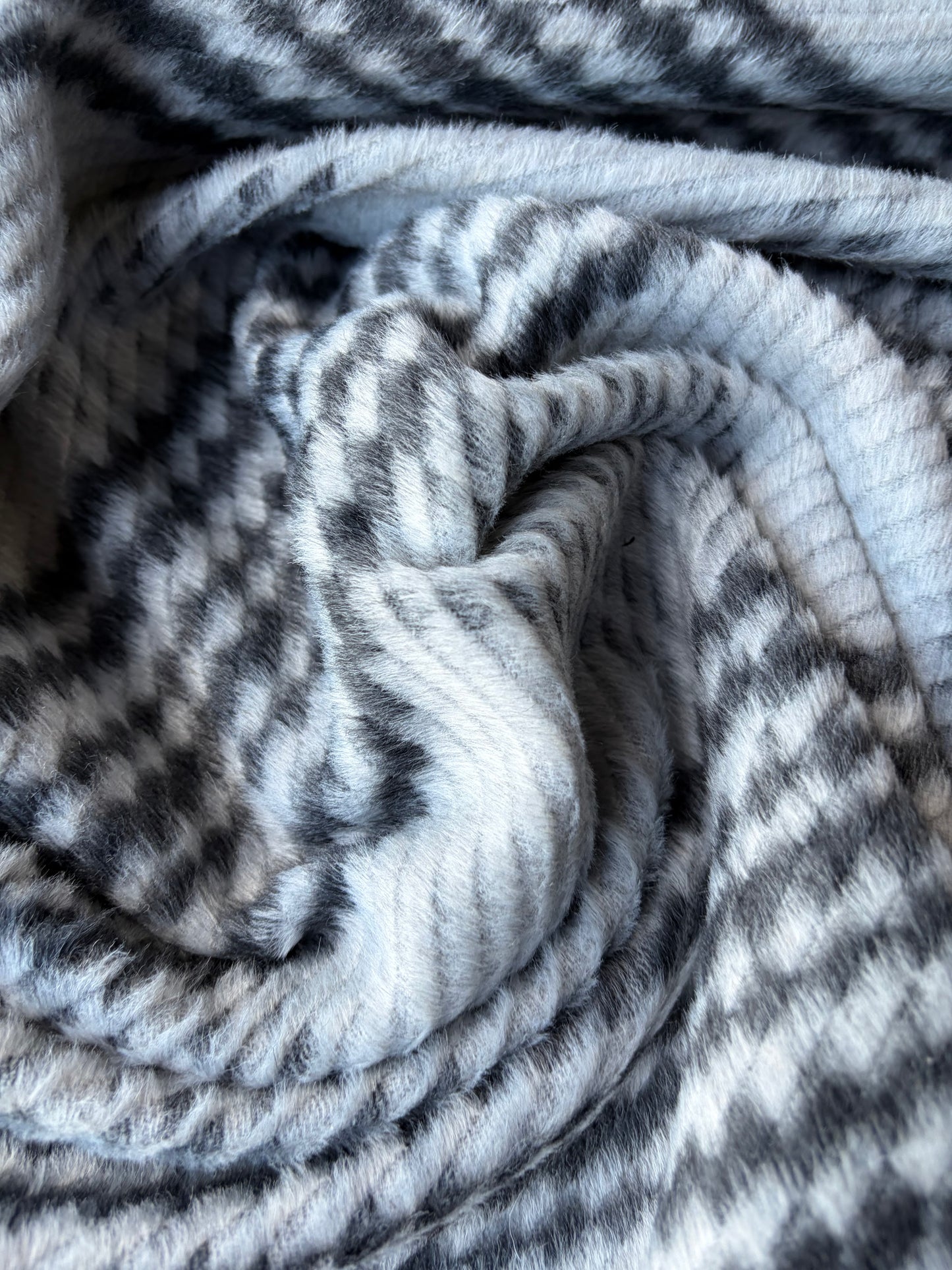 MIA 043 grey/black heavy brushed checkered heavy cotton