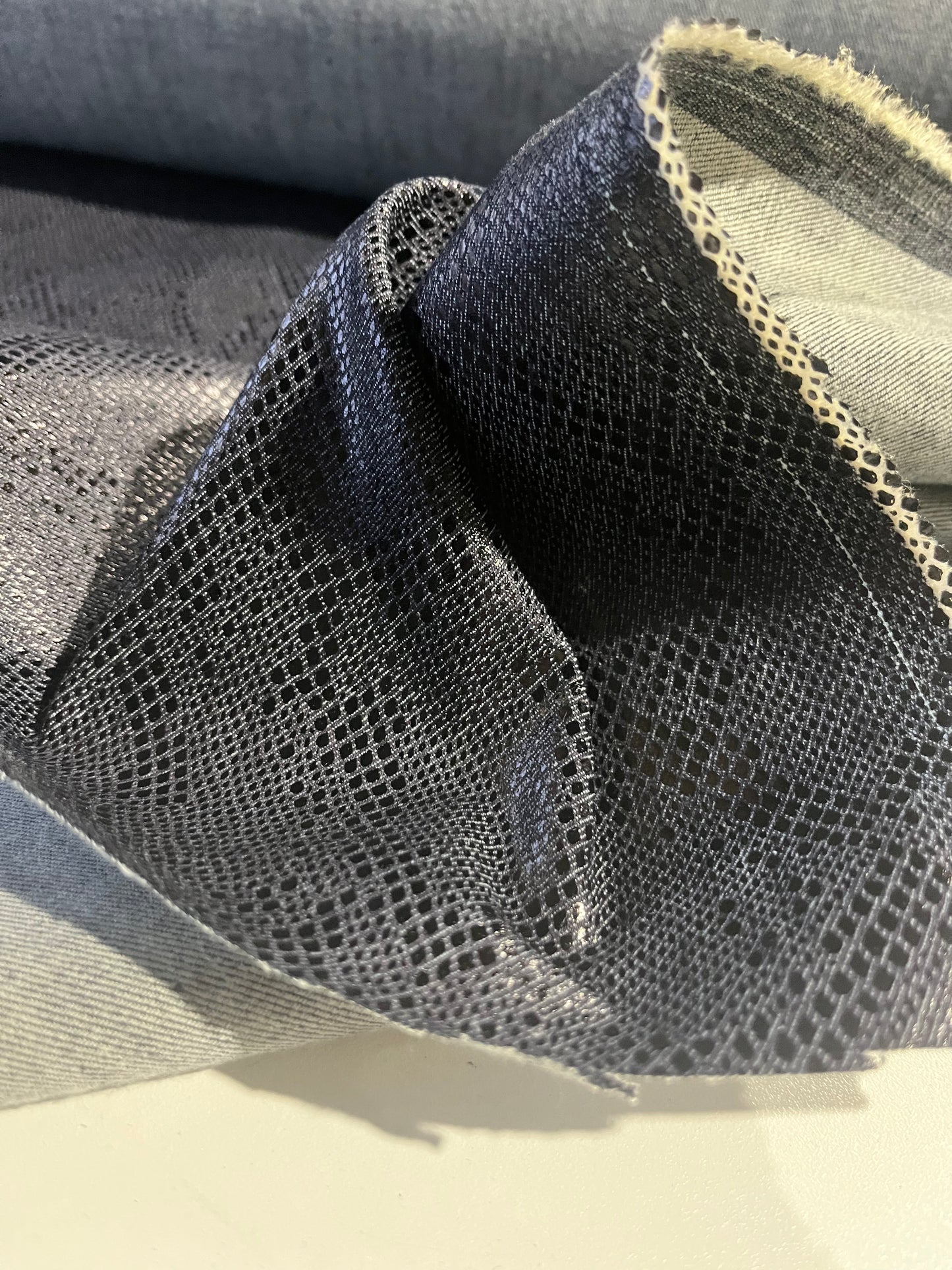 SHAFTY 014 denim with shiny snake